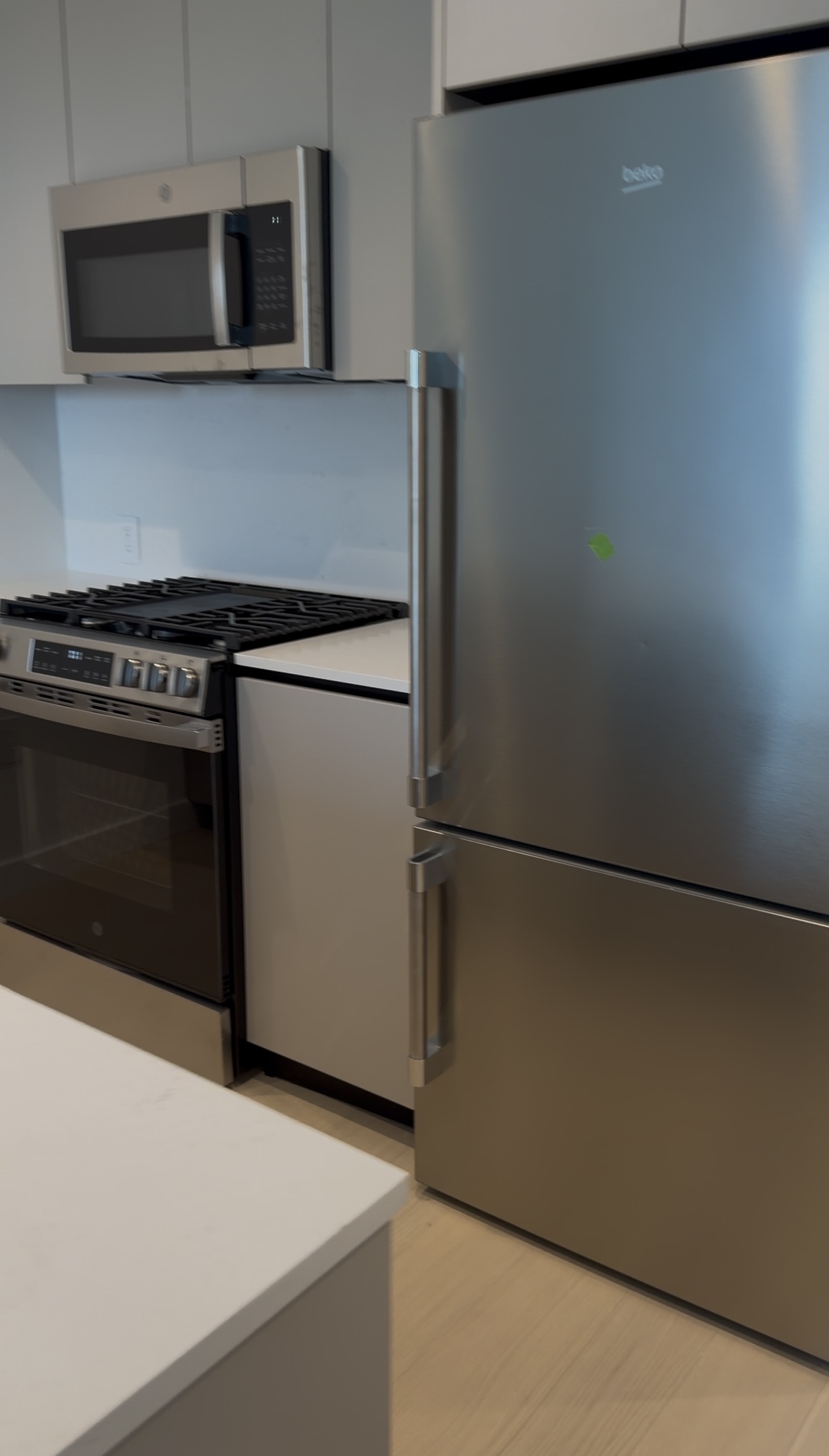 569 Fulton Street 8C