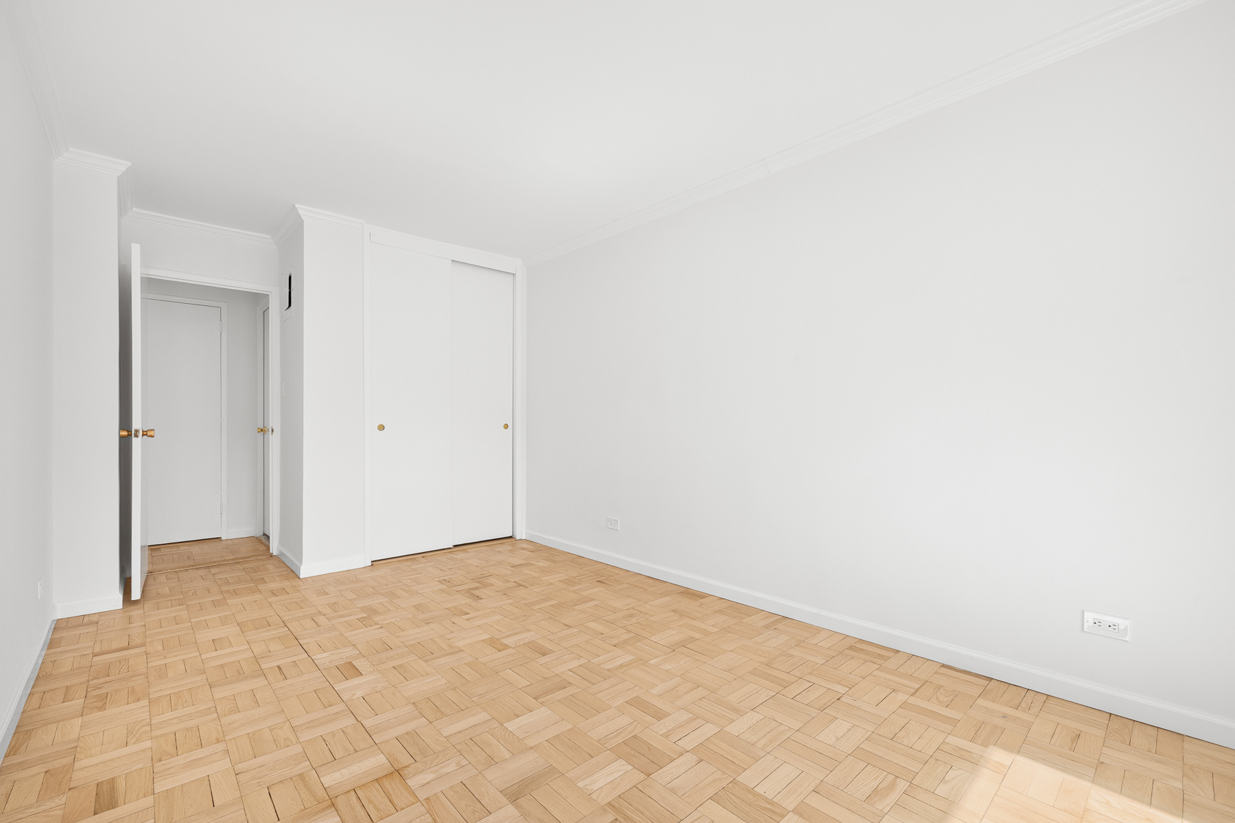 230 E 79th Street 5A