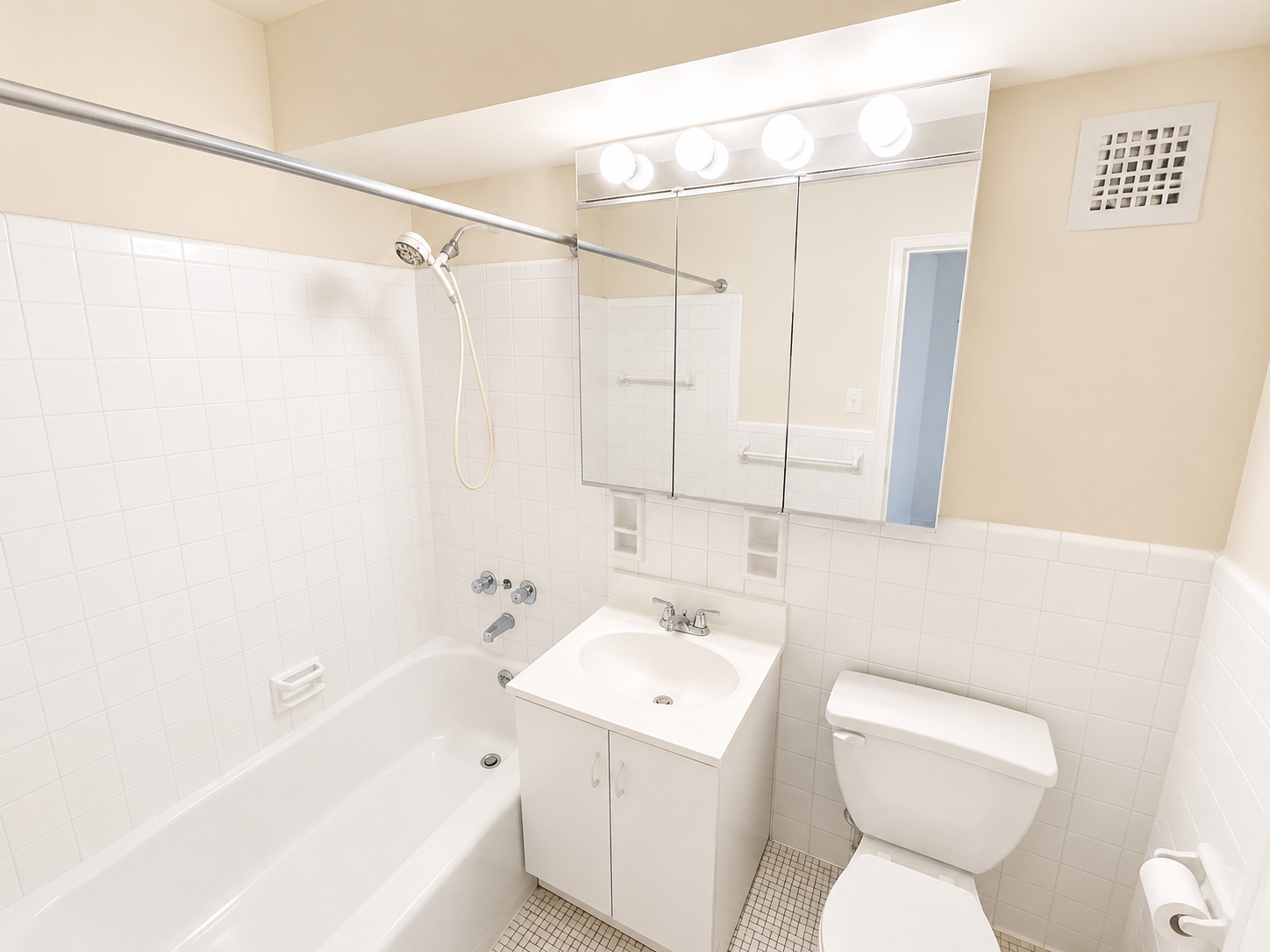 370 Ocean Parkway 3C