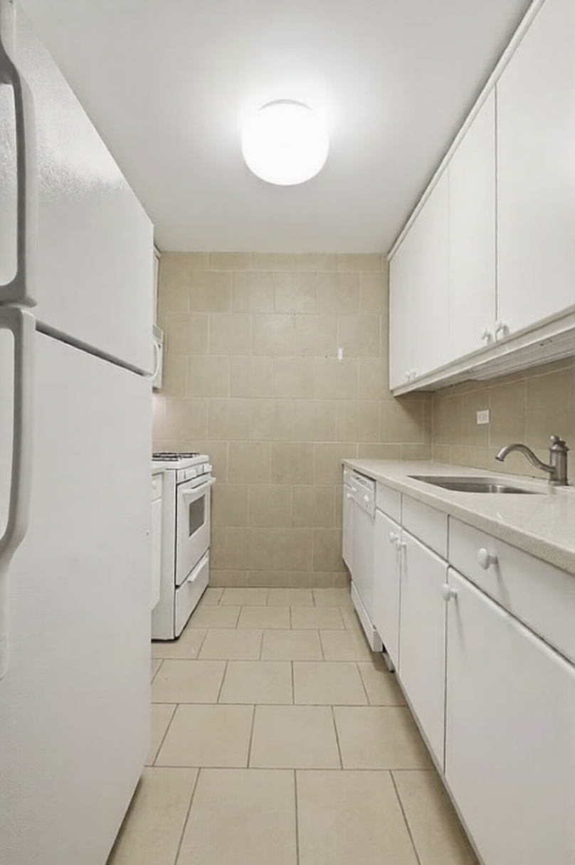 106 Central Park S 8O