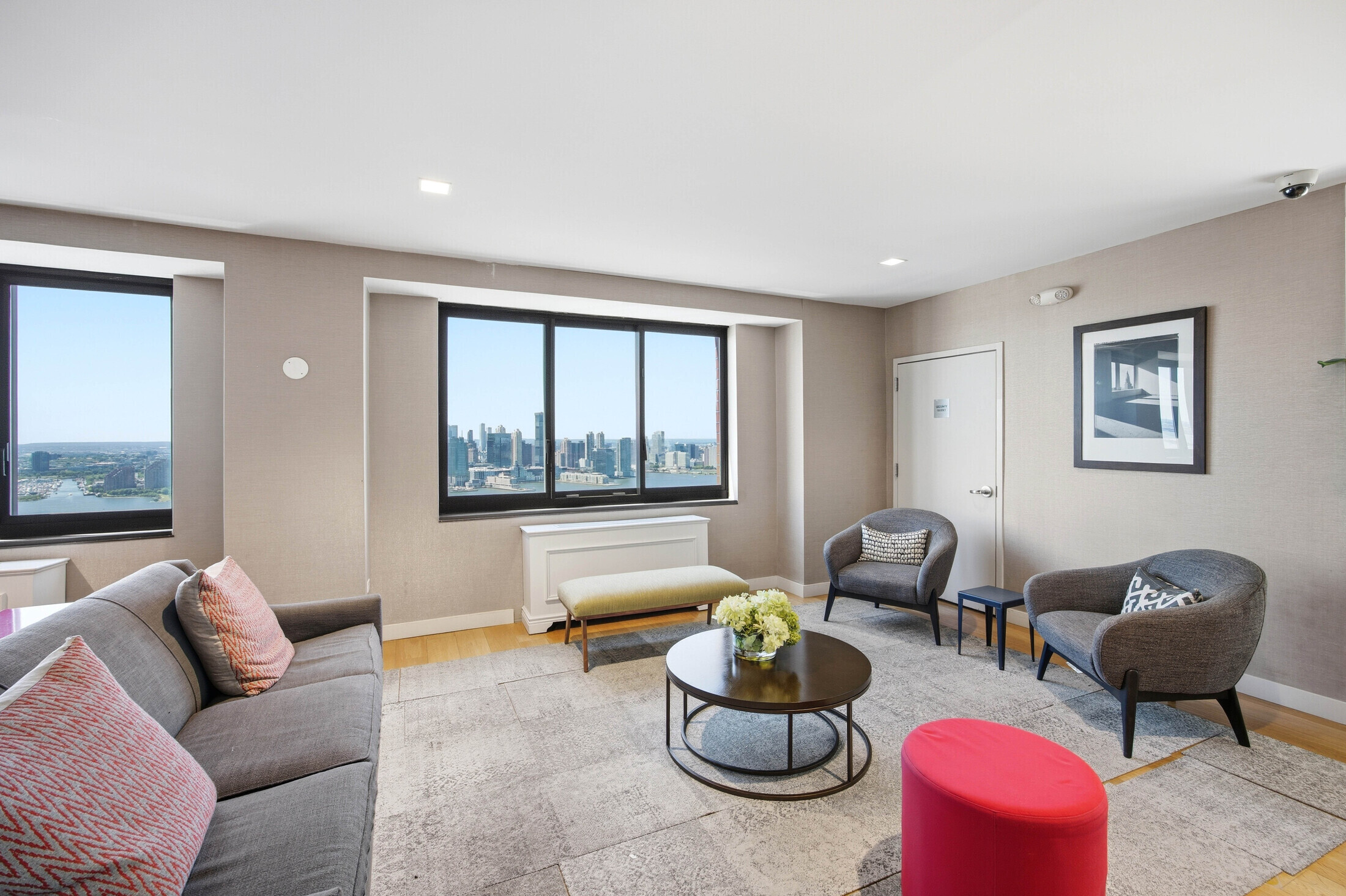200 Rector Place 4U