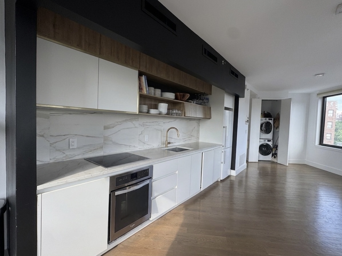 125 Borinquen Place 401