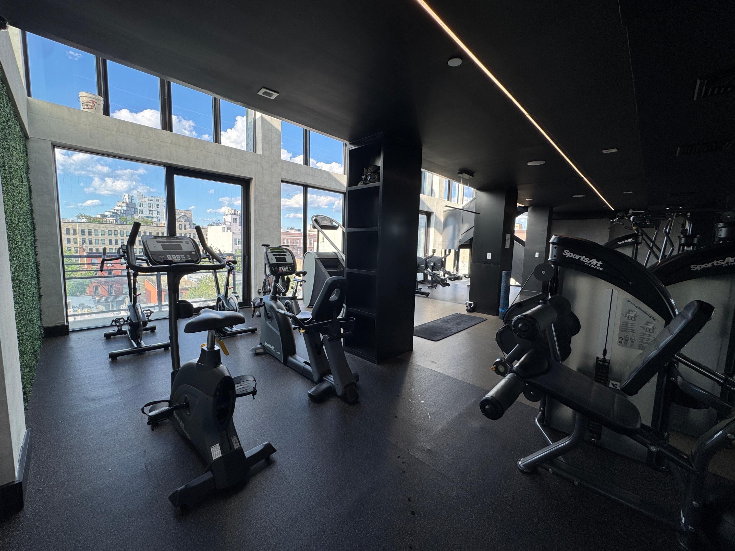 125 Borinquen Place 401