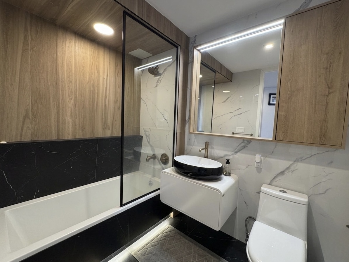 125 Borinquen Place 401