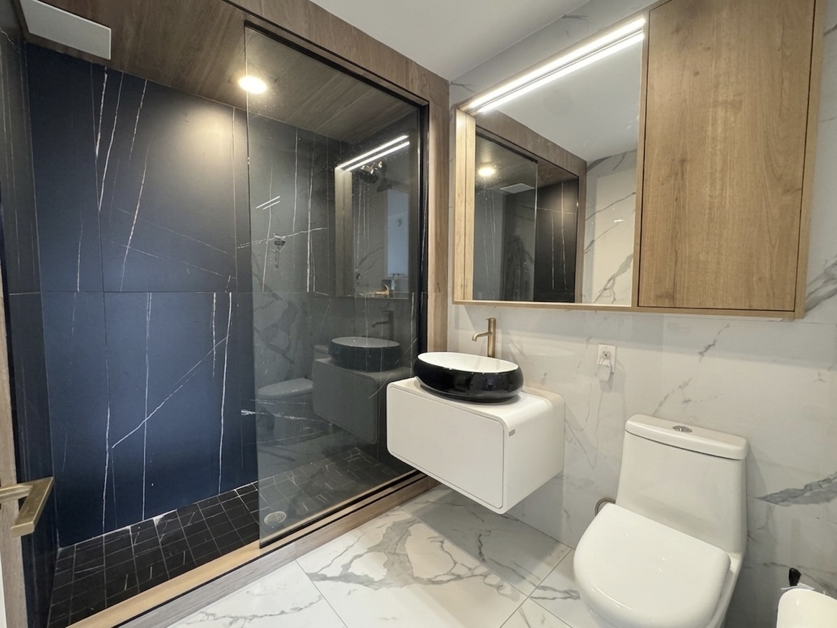 125 Borinquen Place 401