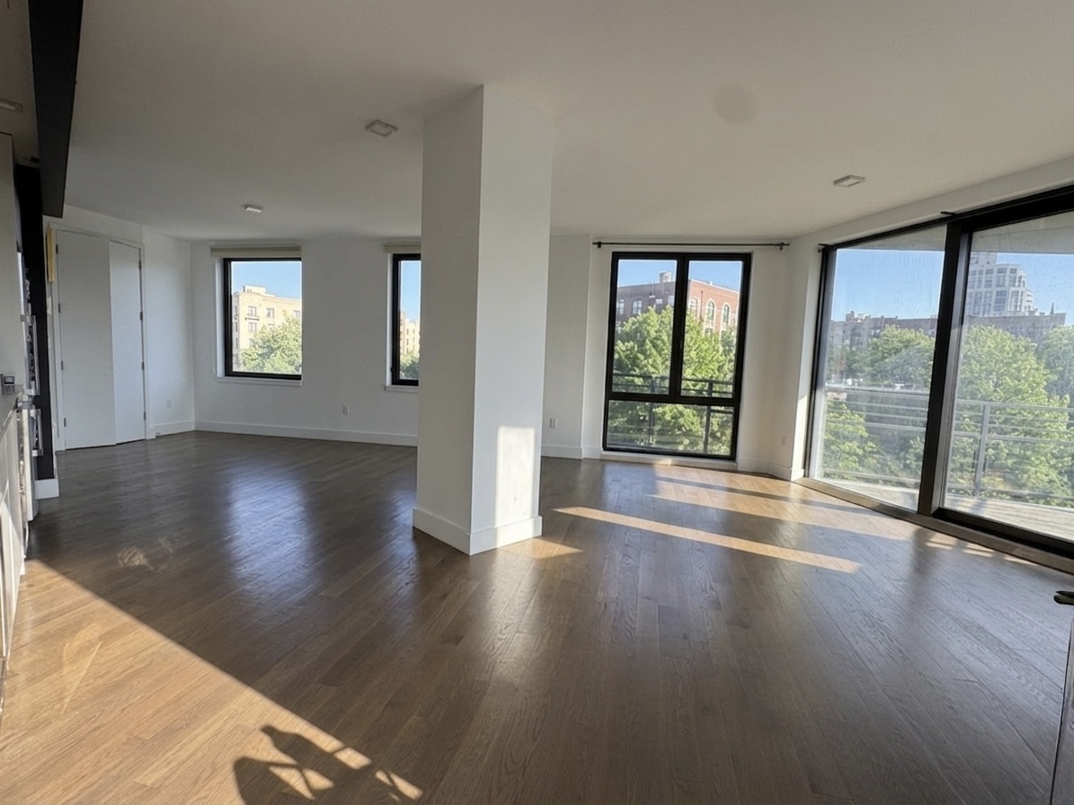 125 Borinquen Place 401