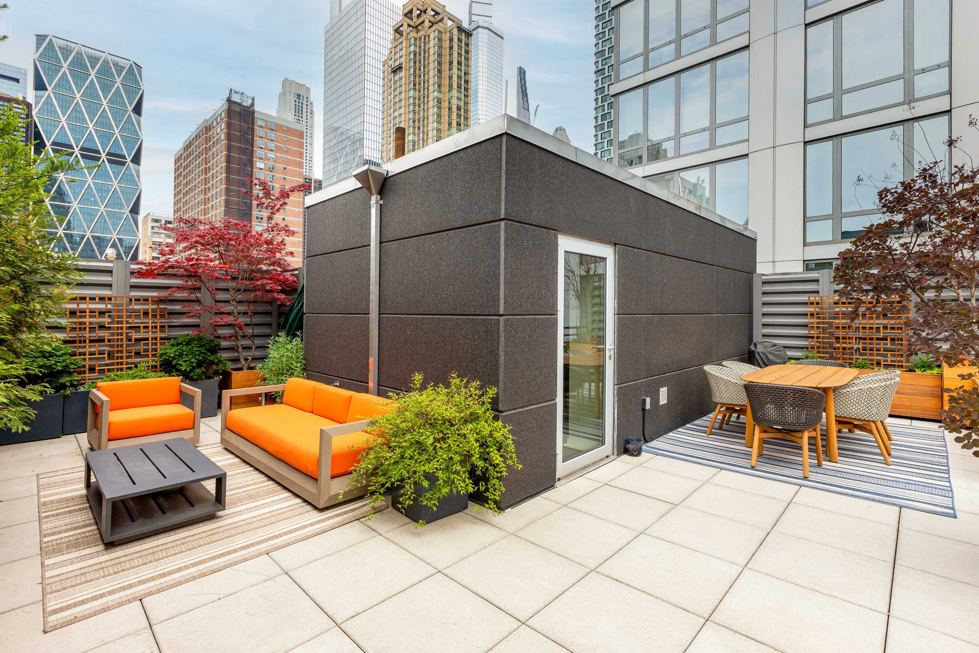 310 W 52nd Street 6E