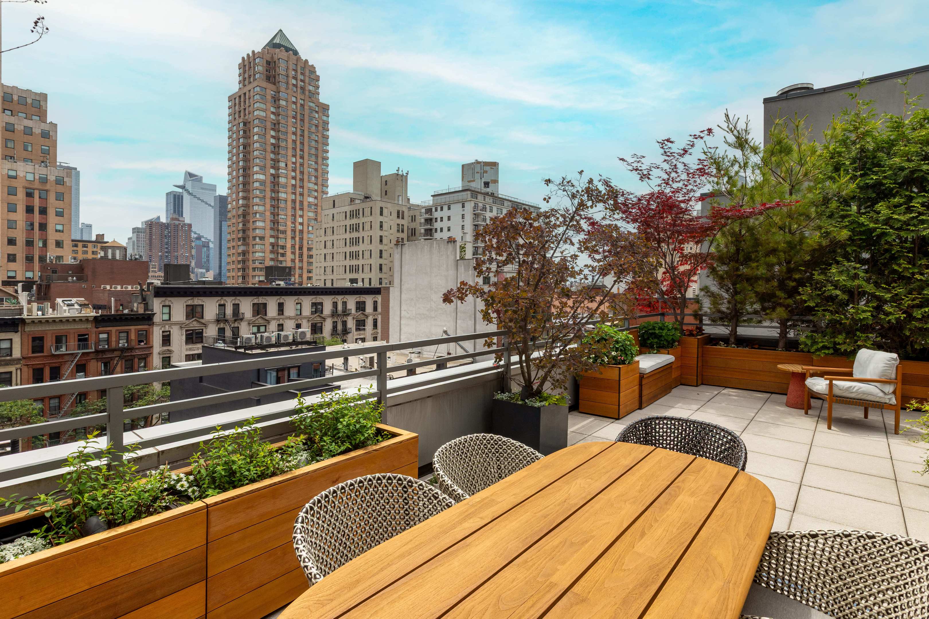 310 W 52nd Street 6E