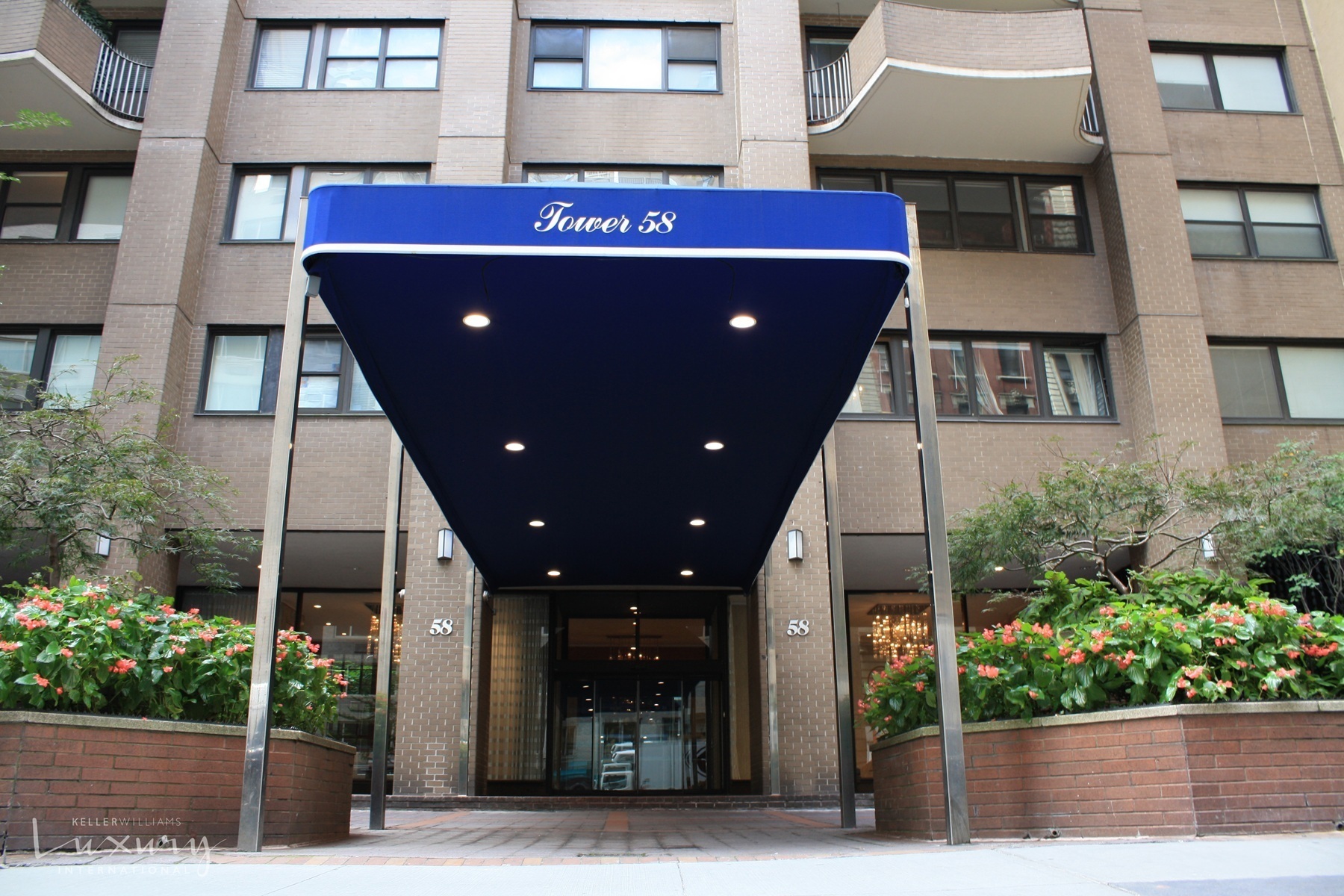58 W 58th Street 19A