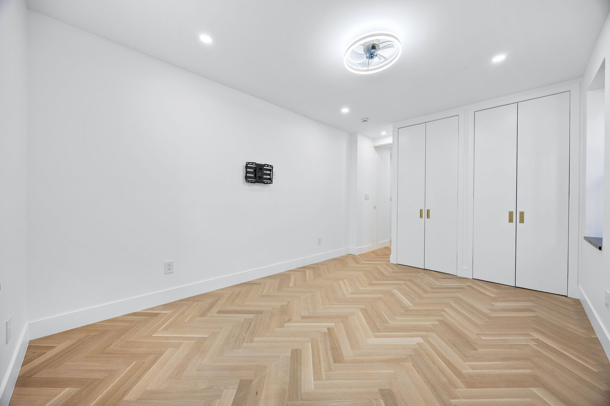25 Minetta Lane 2F