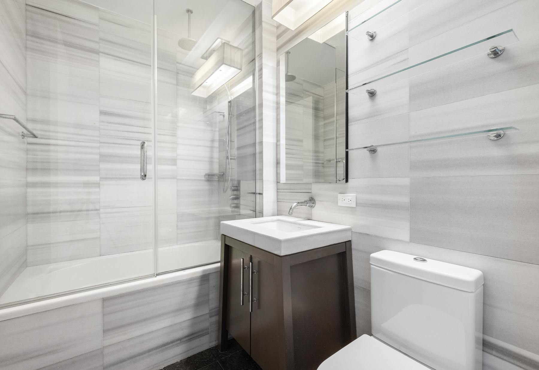 88 Greenwich Street 1110