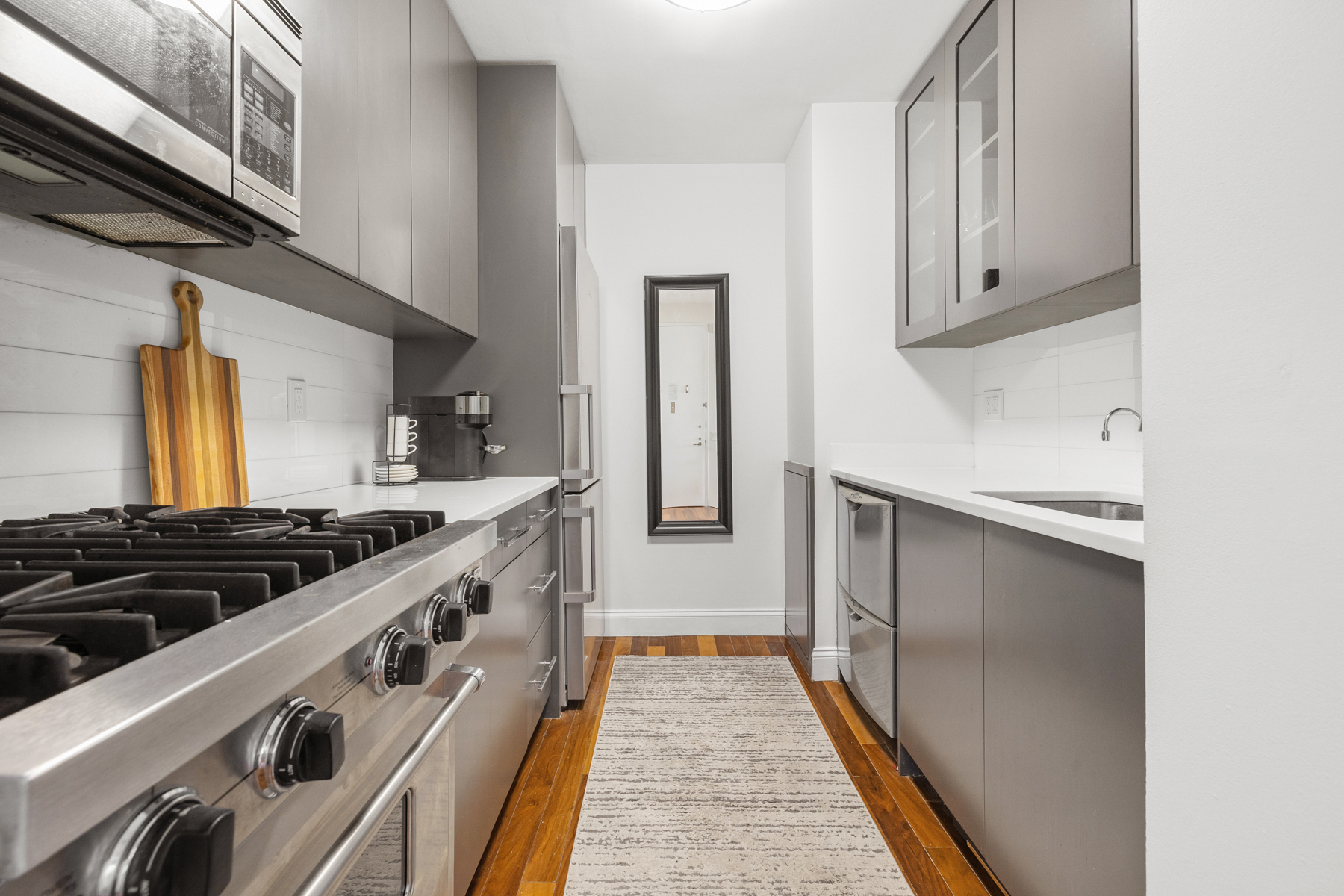 88 Greenwich Street 1110