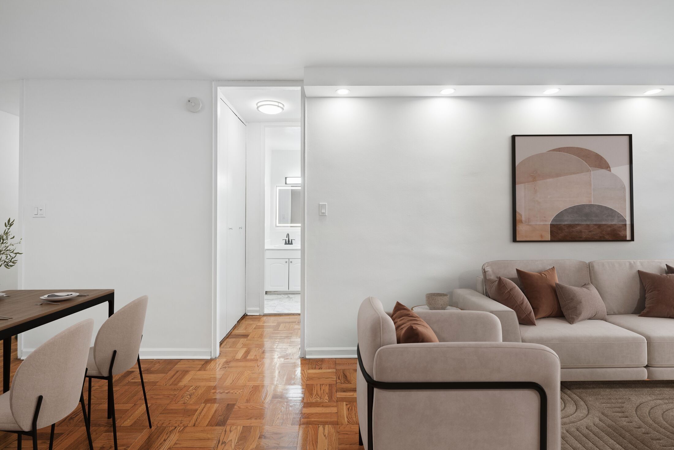 300 E 40th Street 6C