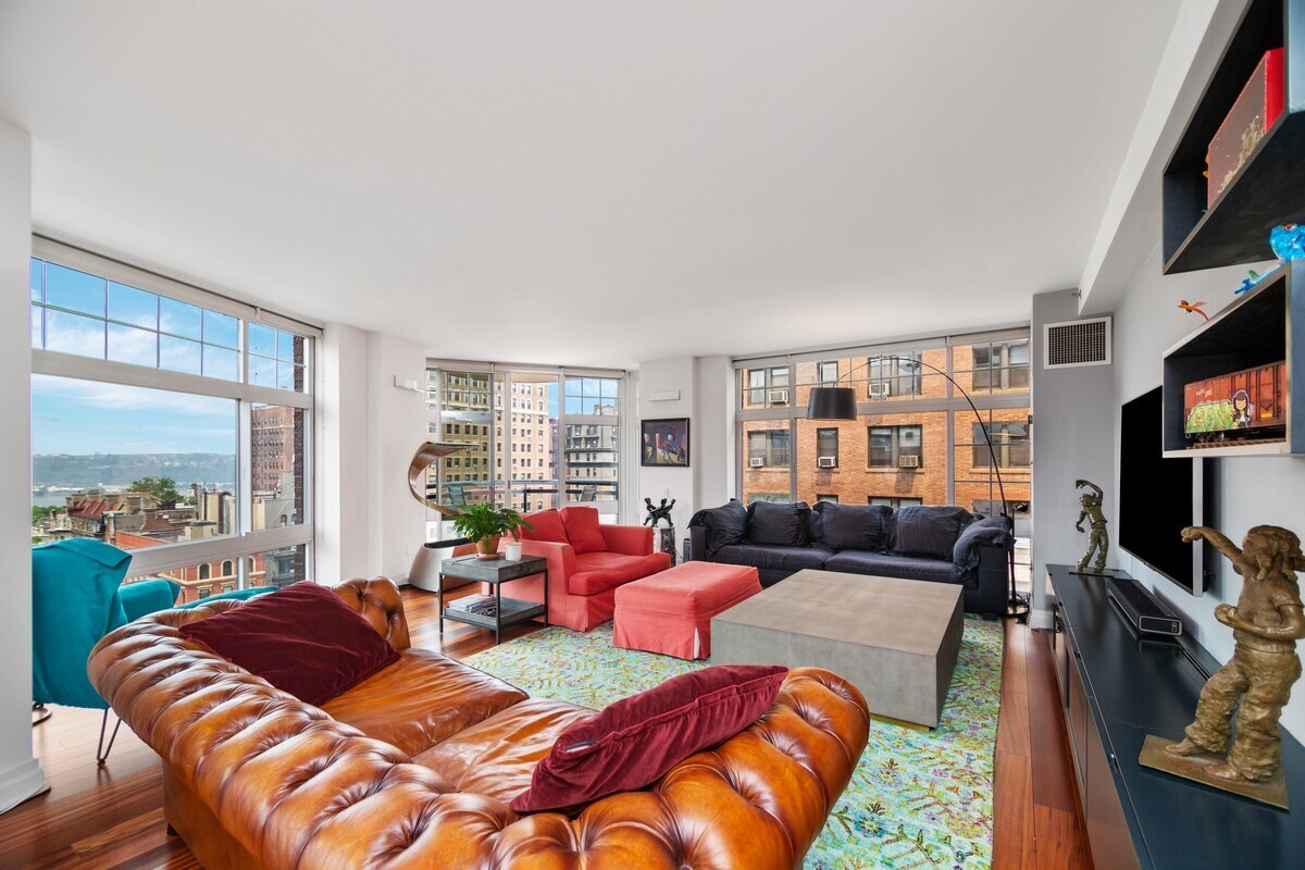 272 W 107th Street 11C