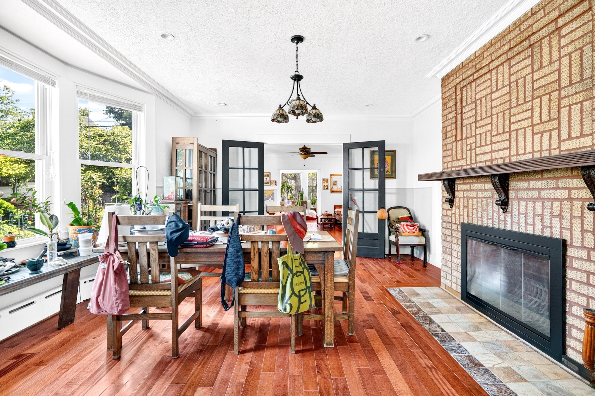5646 Post Road