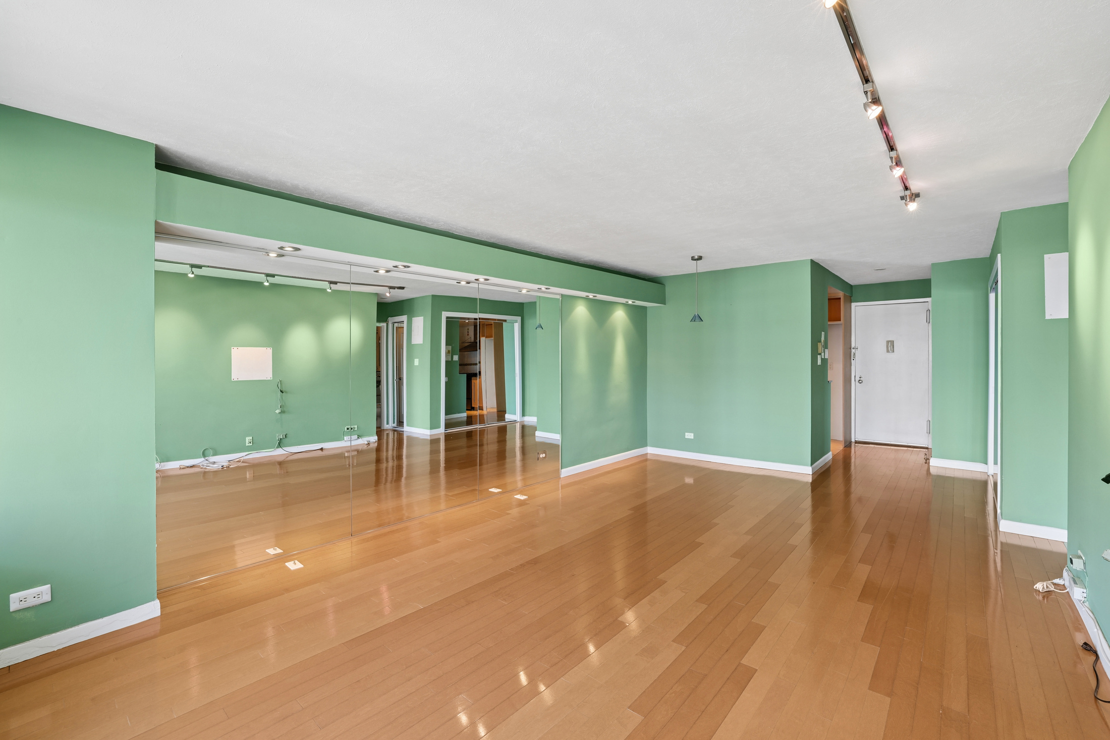 18-15 215th Street 15L