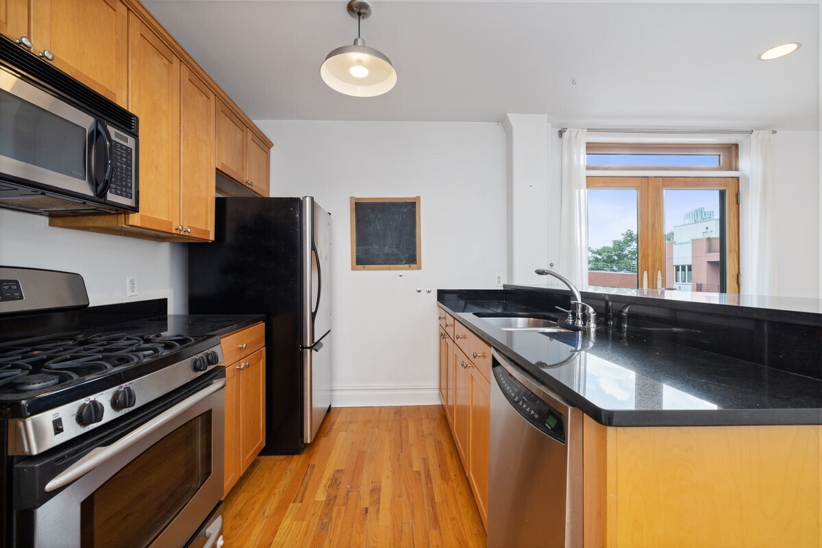 299 Bedford Avenue 4C
