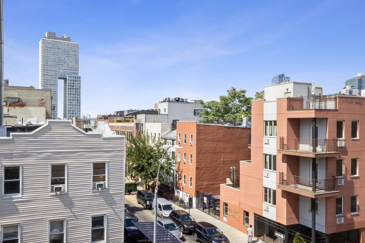 299 Bedford Avenue 4C