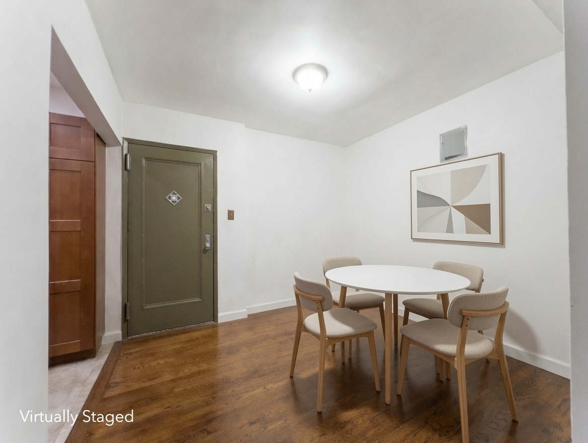 3535 Kings College Place 1E