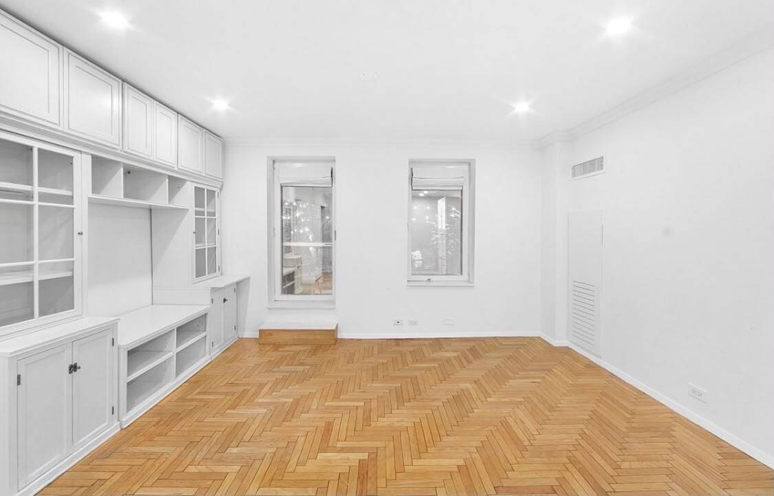 106 Central Park S 5F