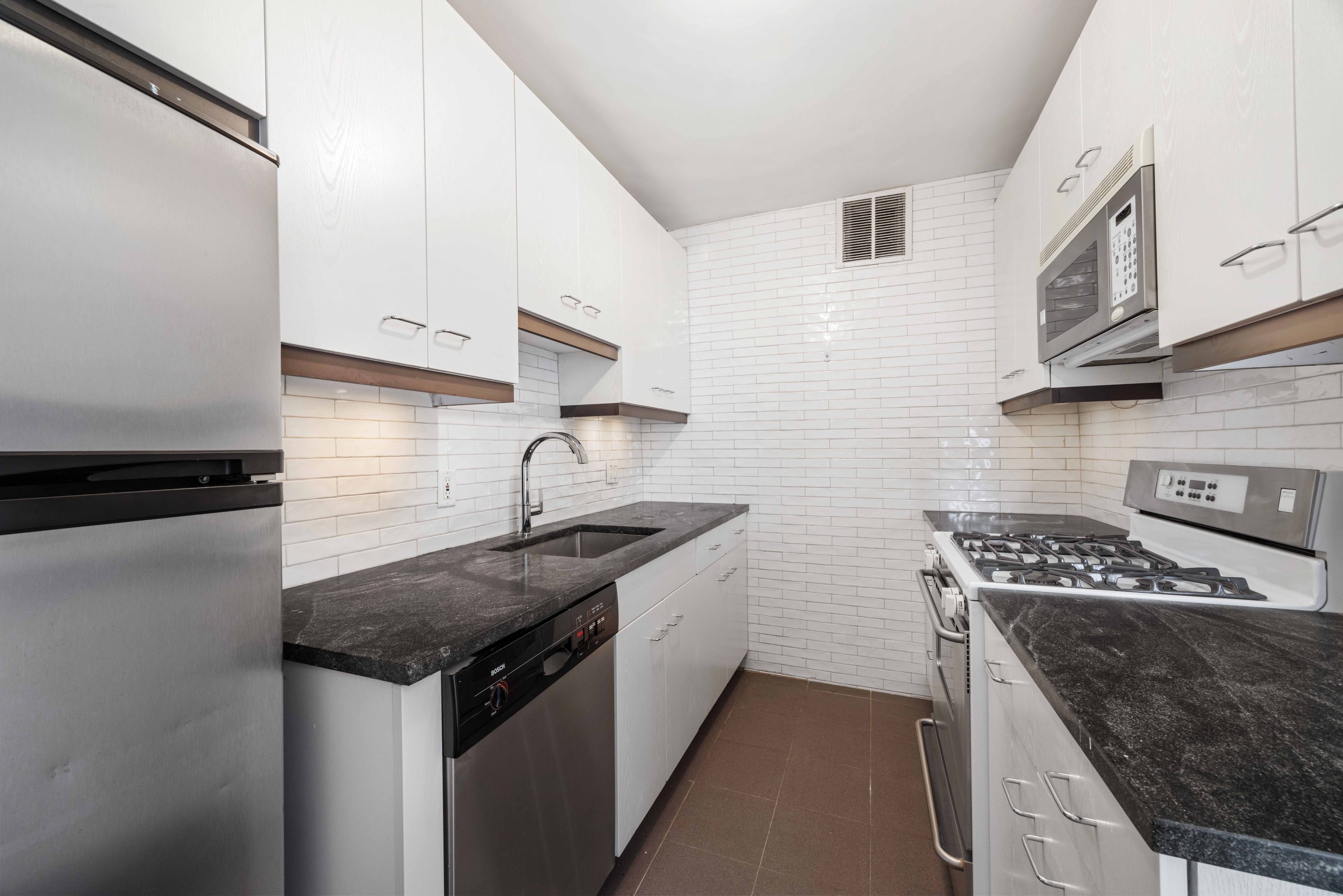 333 E 30th Street 20B