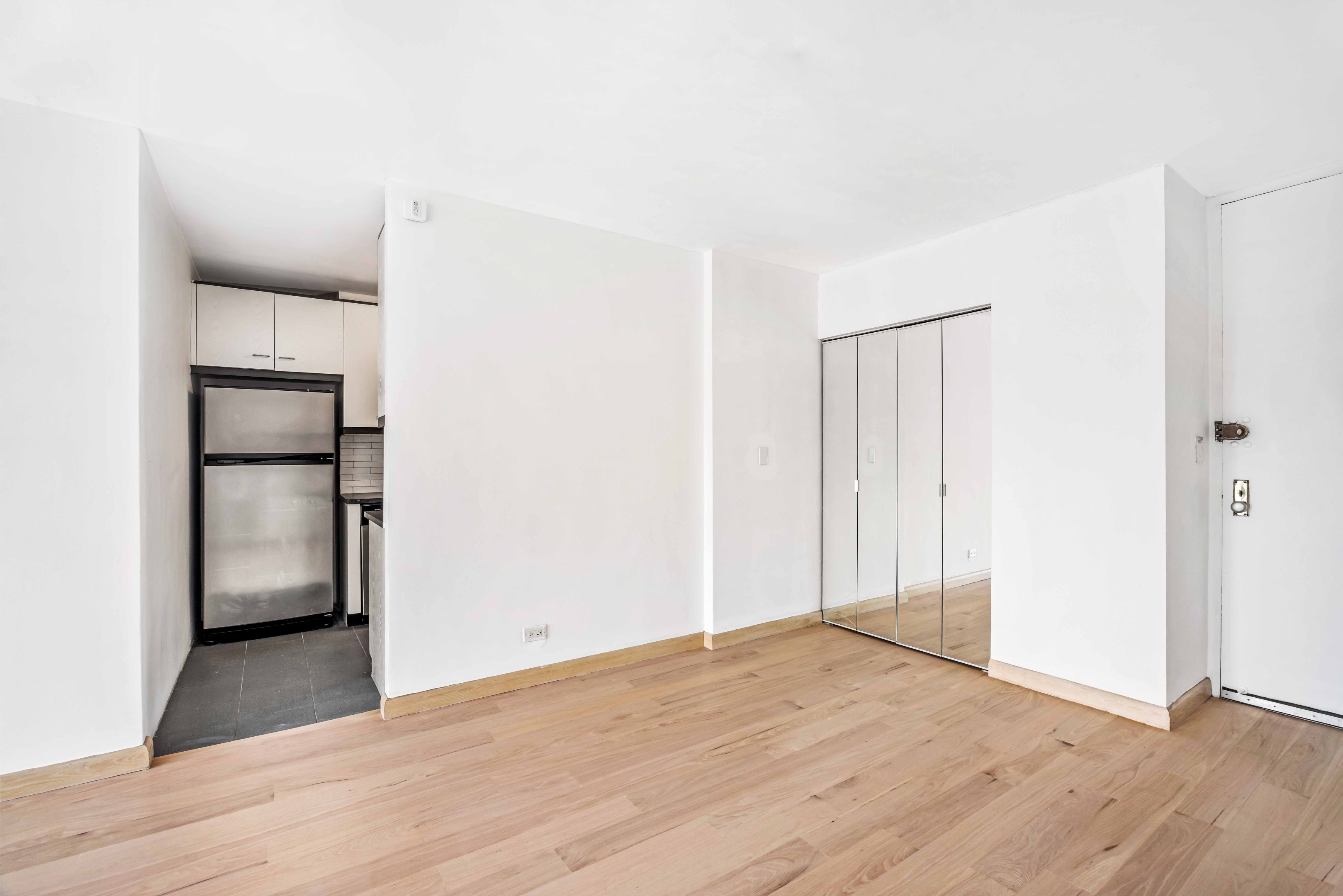 333 E 30th Street 20B