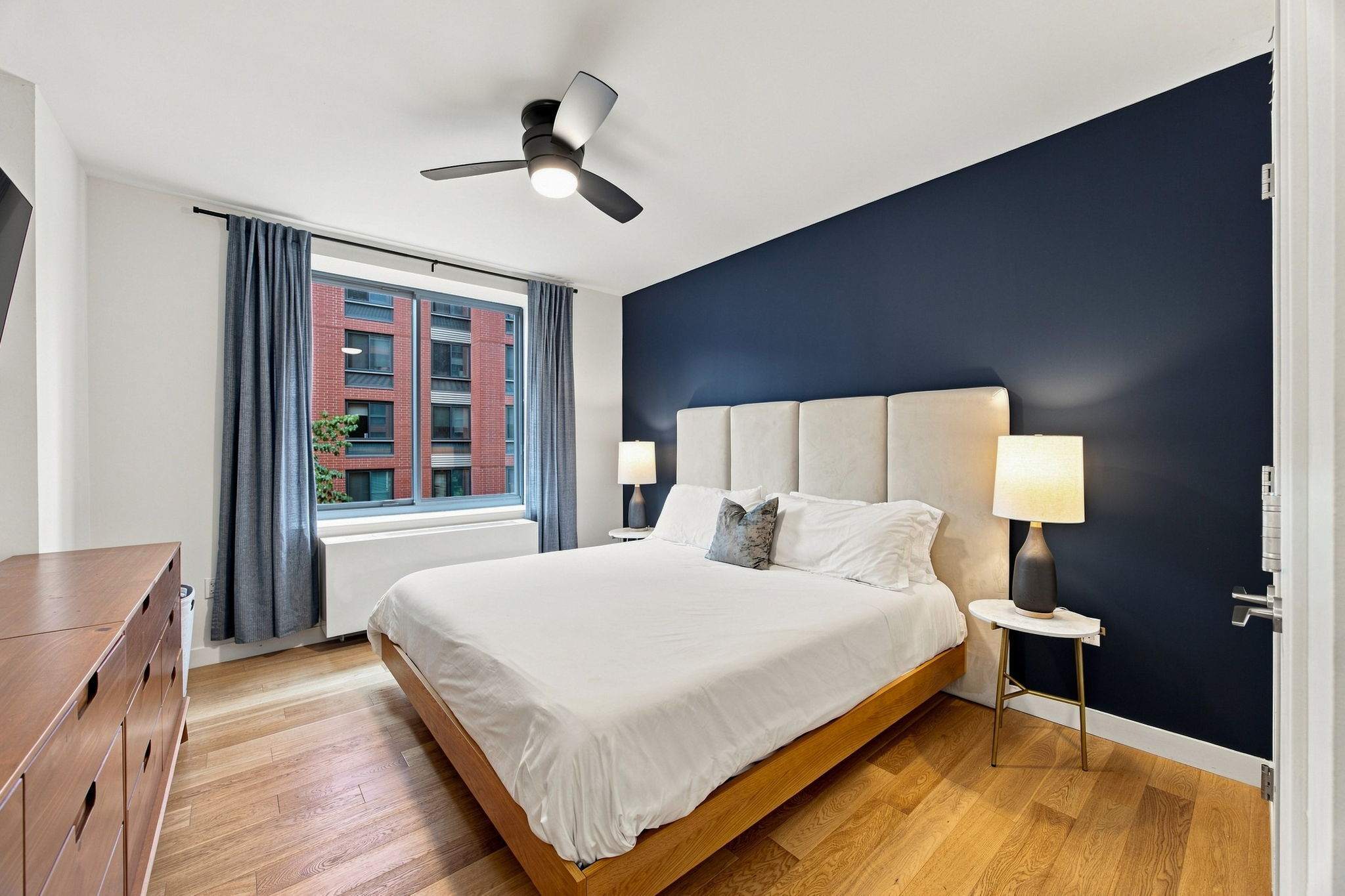 8 Vanderbilt Avenue 3A