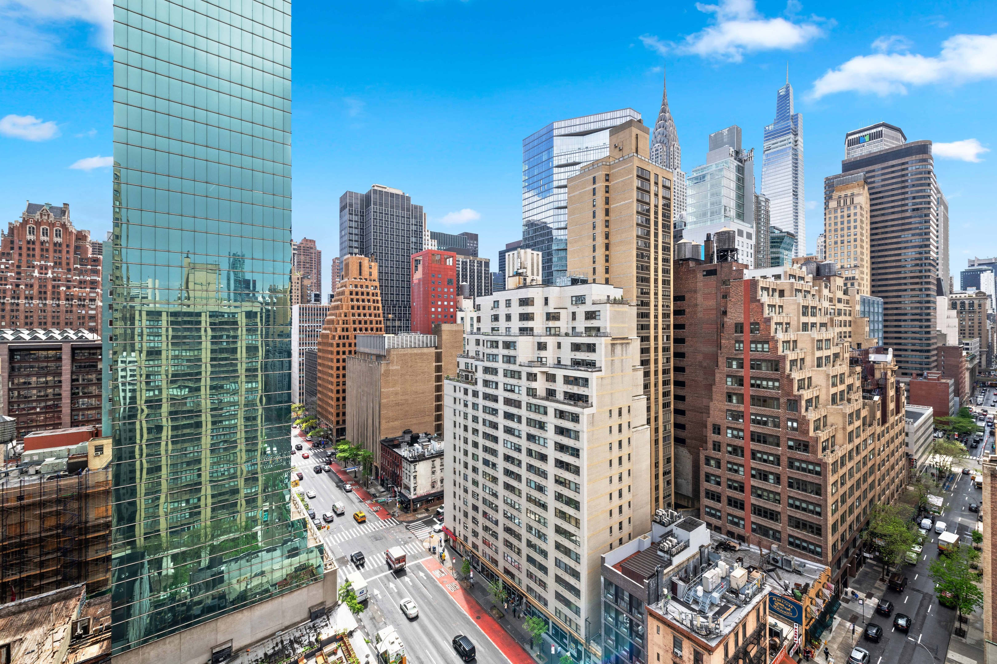 301 E 45th Street 20C