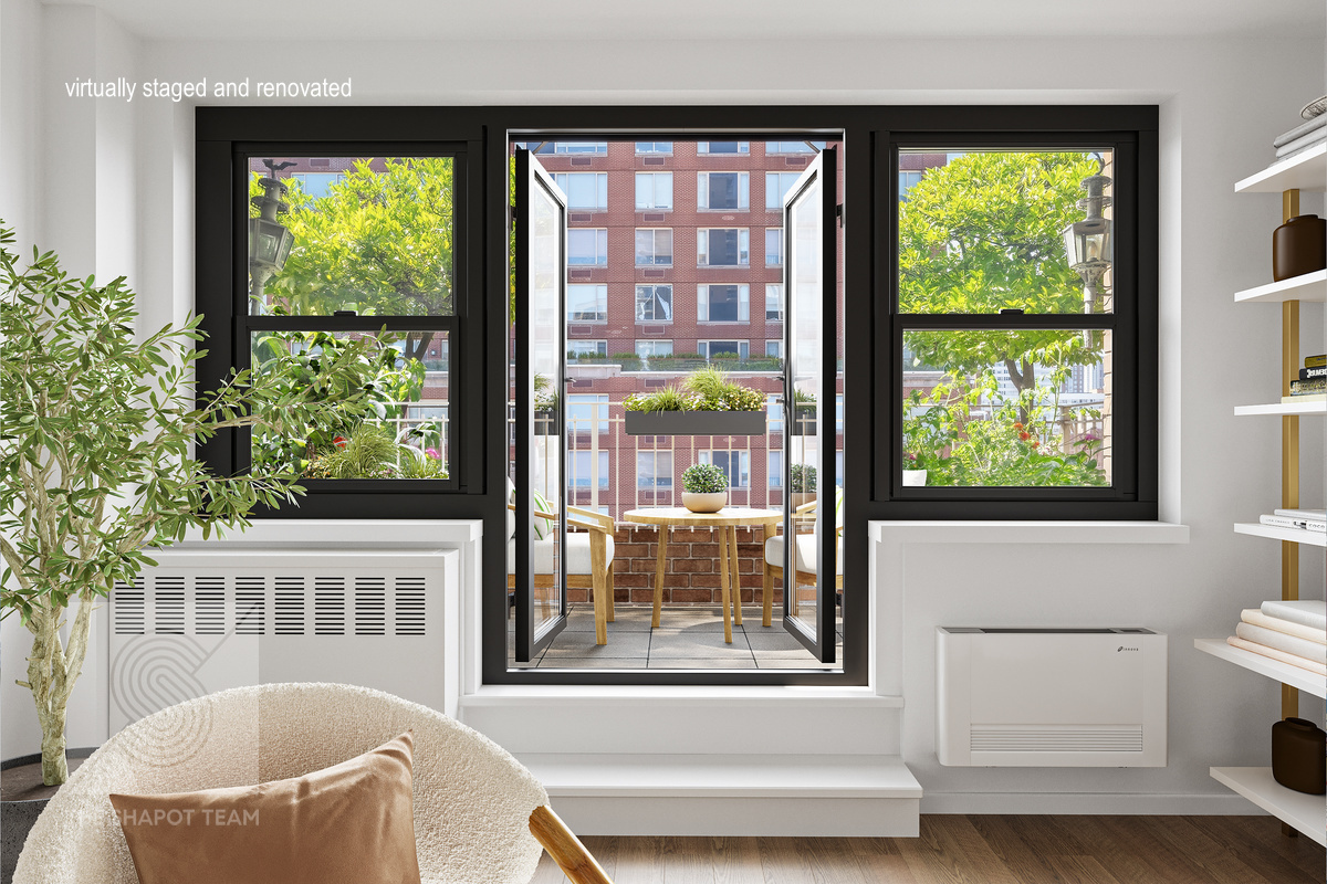 305 E 72nd Street 16B