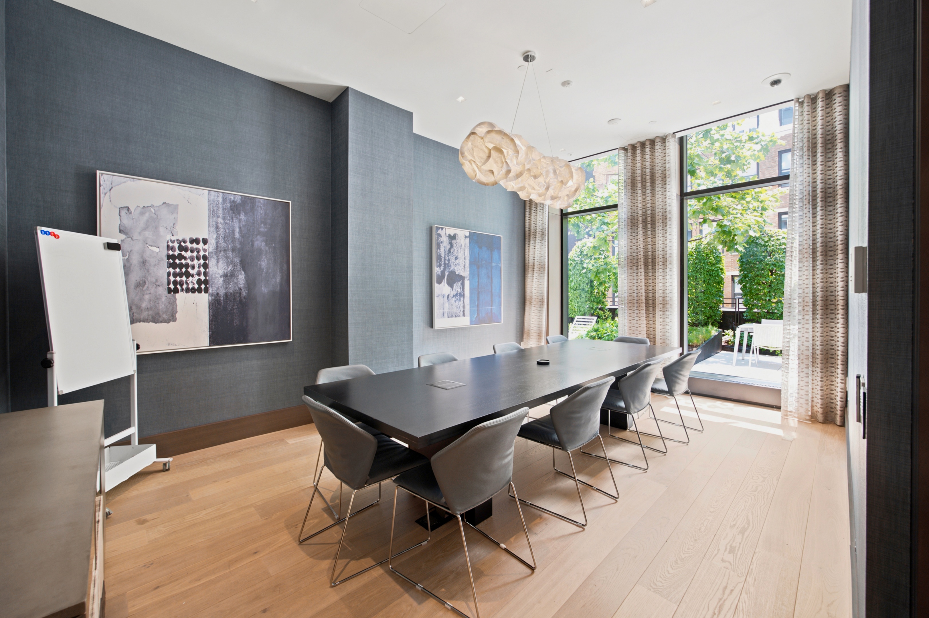 15 W 61st Street 3F