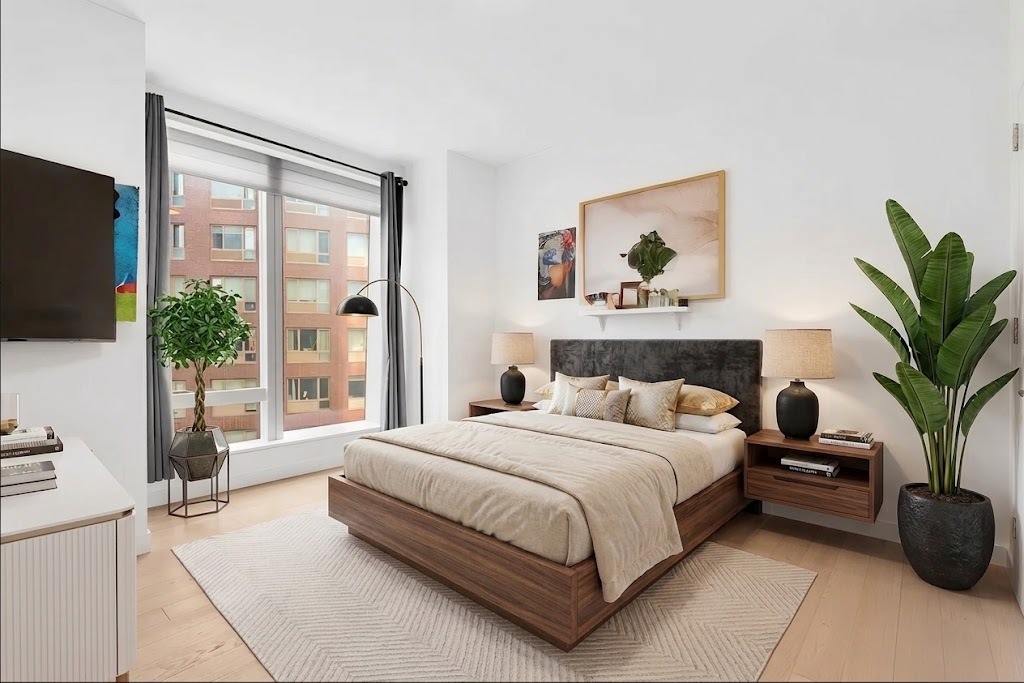 252 South Street 11F