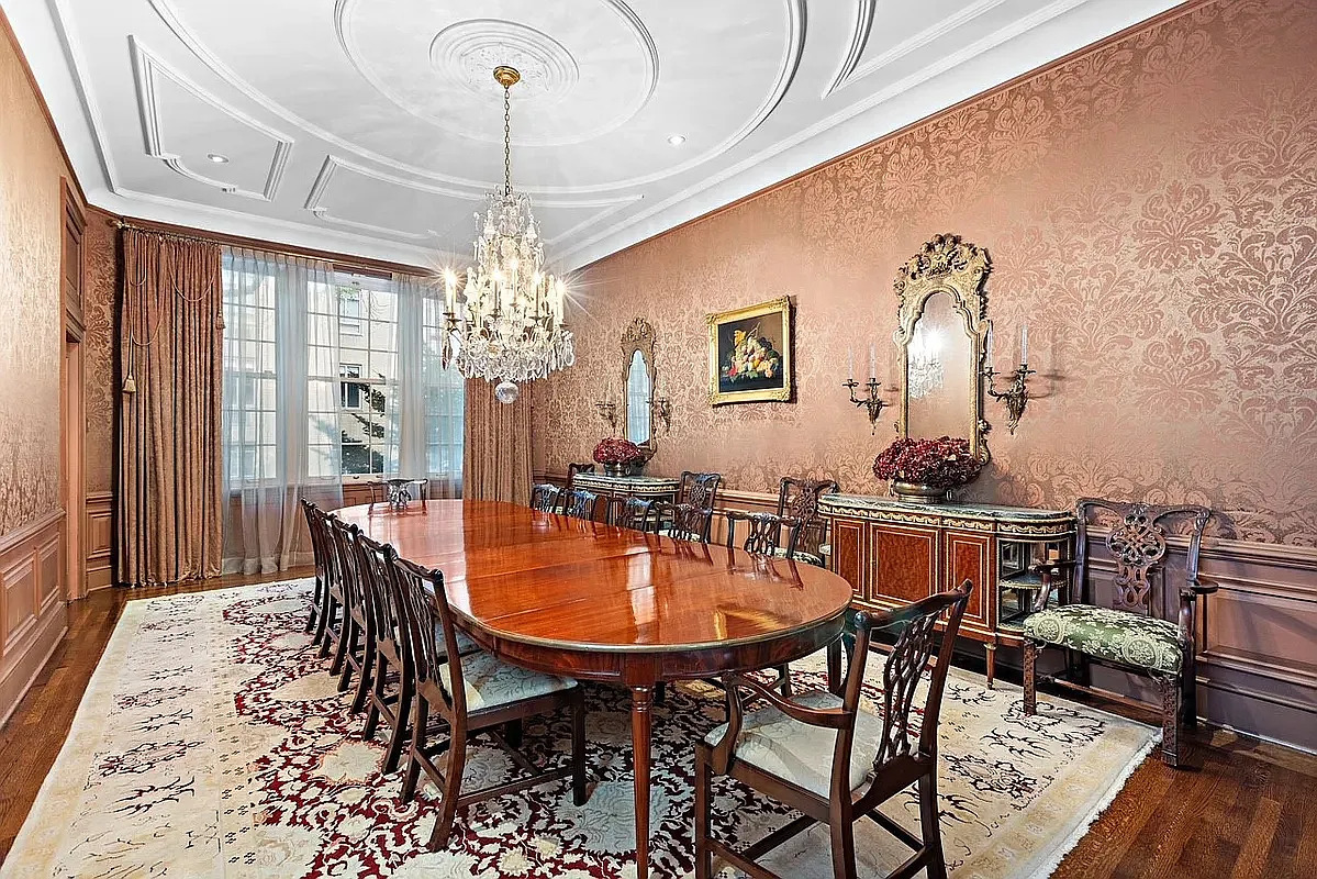 6 E 69th Street