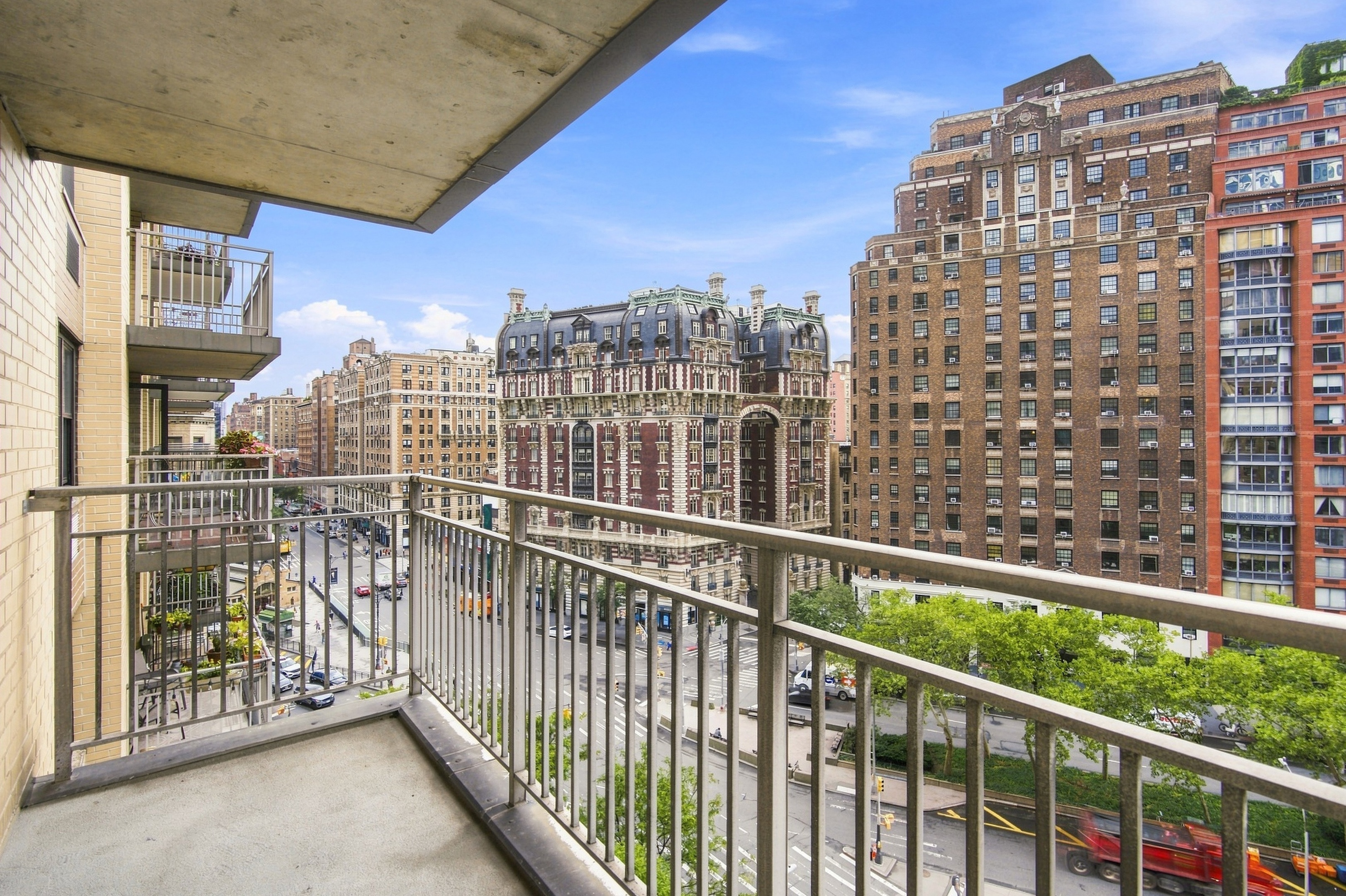 201 W 70th Street 10H