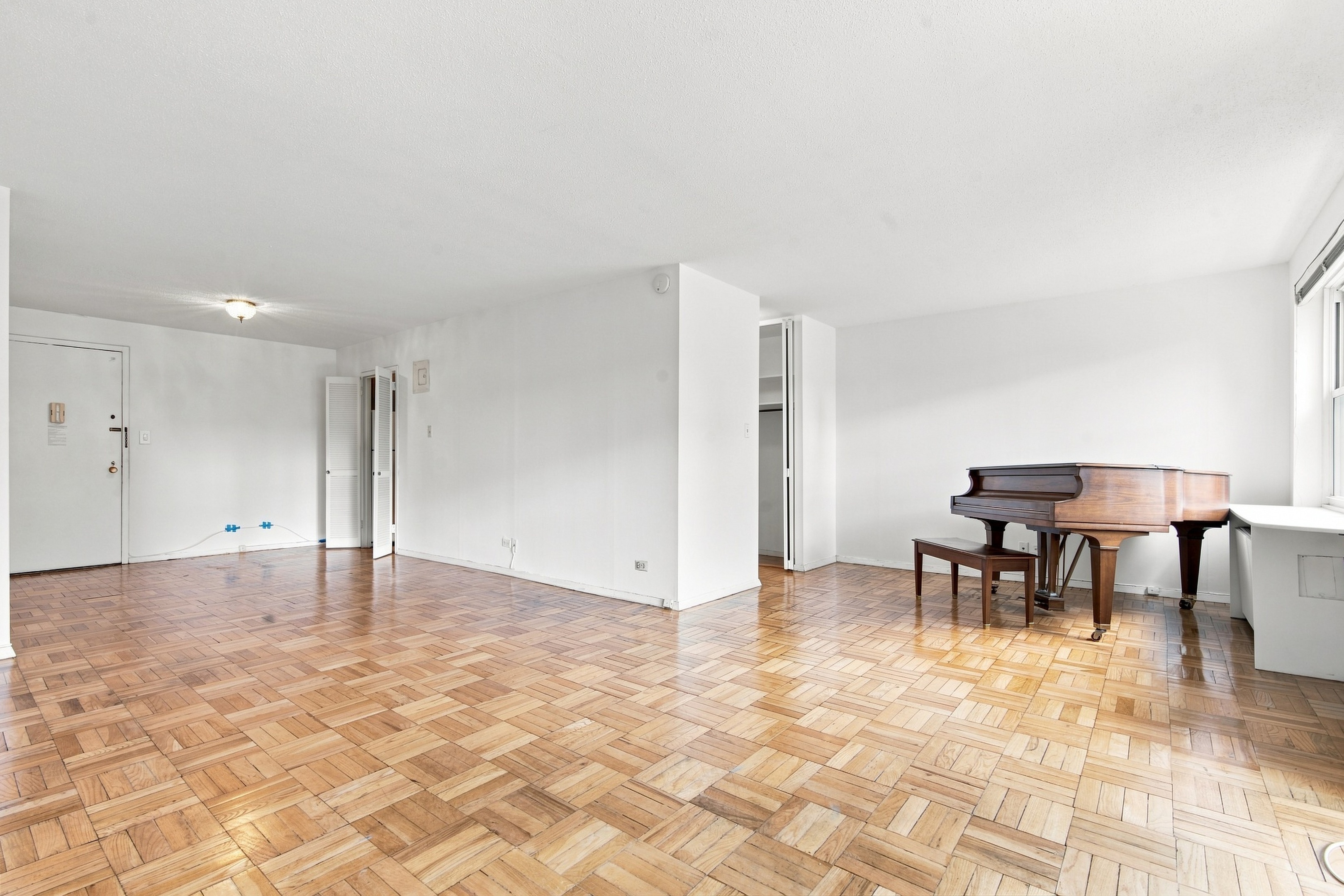 201 W 70th Street 10H