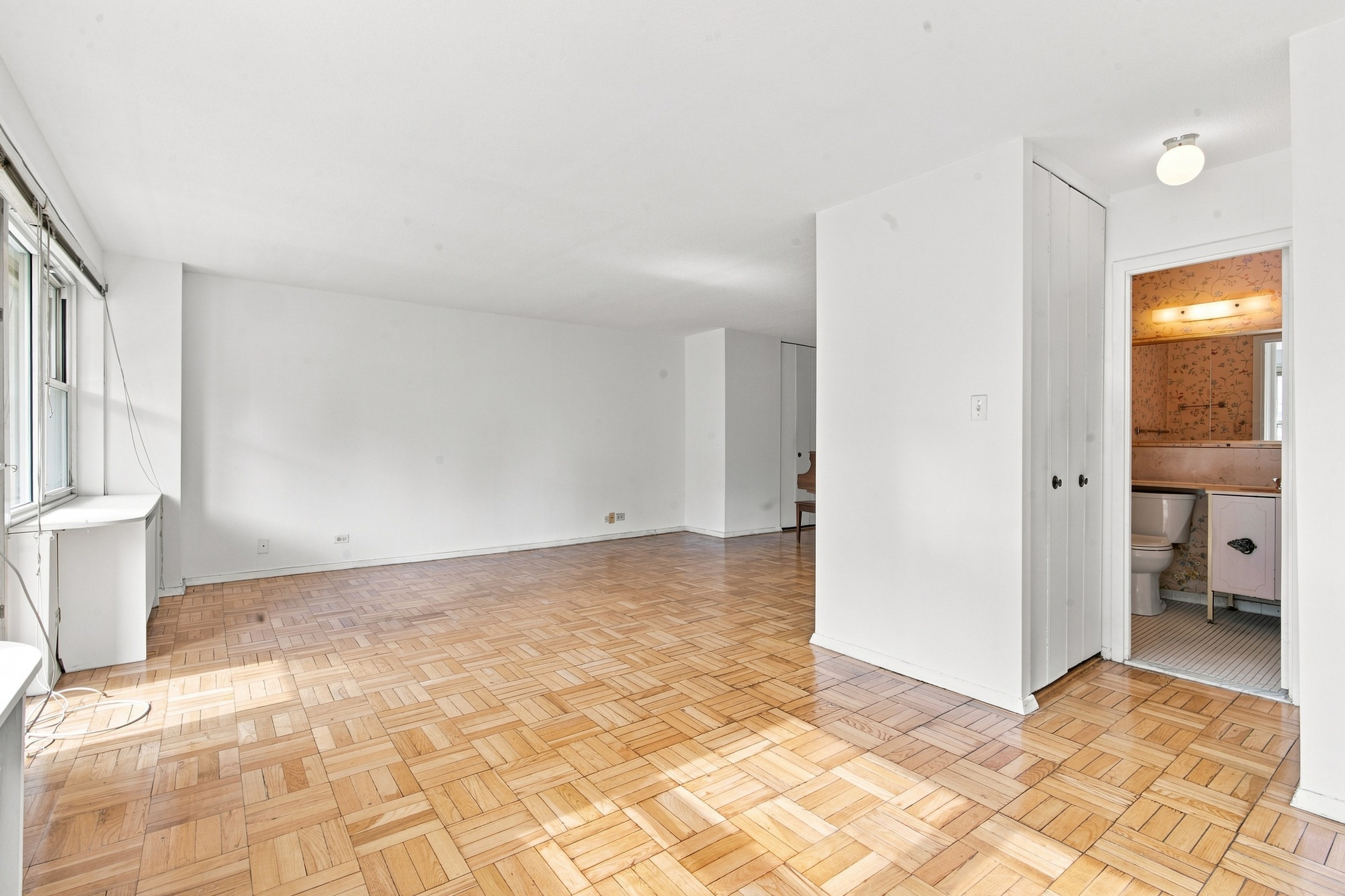 201 W 70th Street 10H