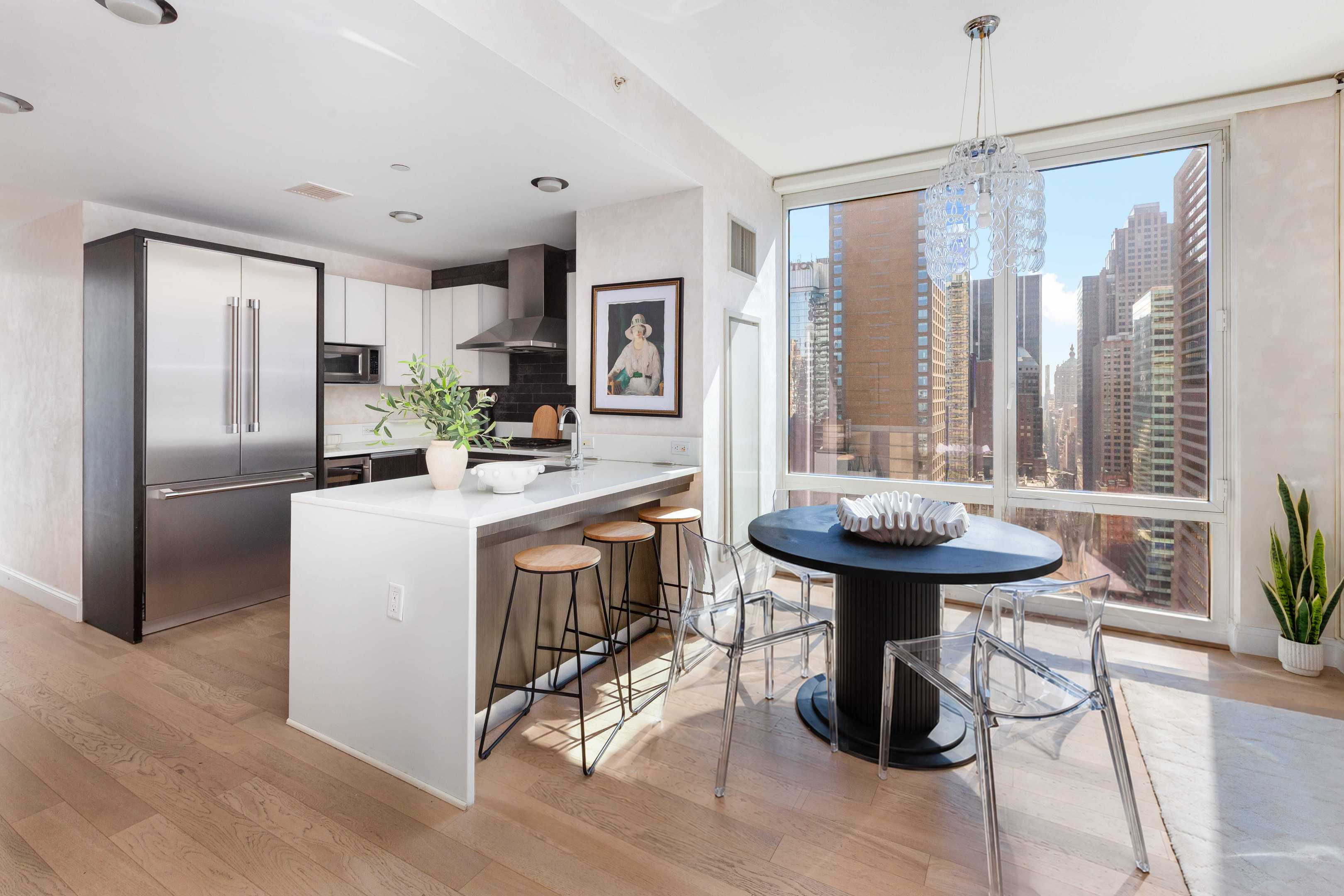 247 W 46th Street 3104 New York City Ny Us 10036 Rls20113647