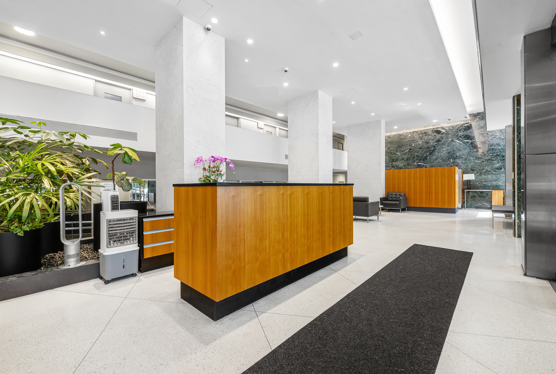 315 W 70th Street 14B2