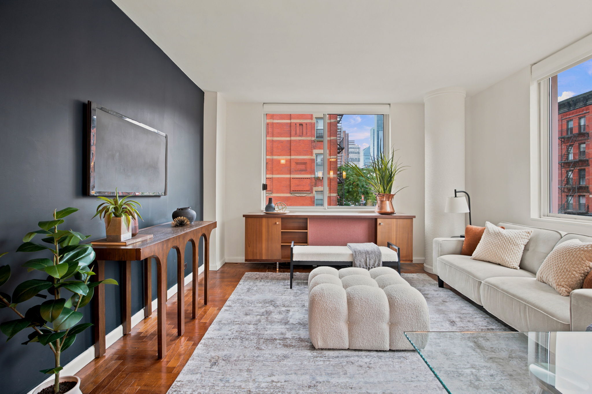 350 W 50th Street 2g New York City Ny Us 10019 Rls20114626