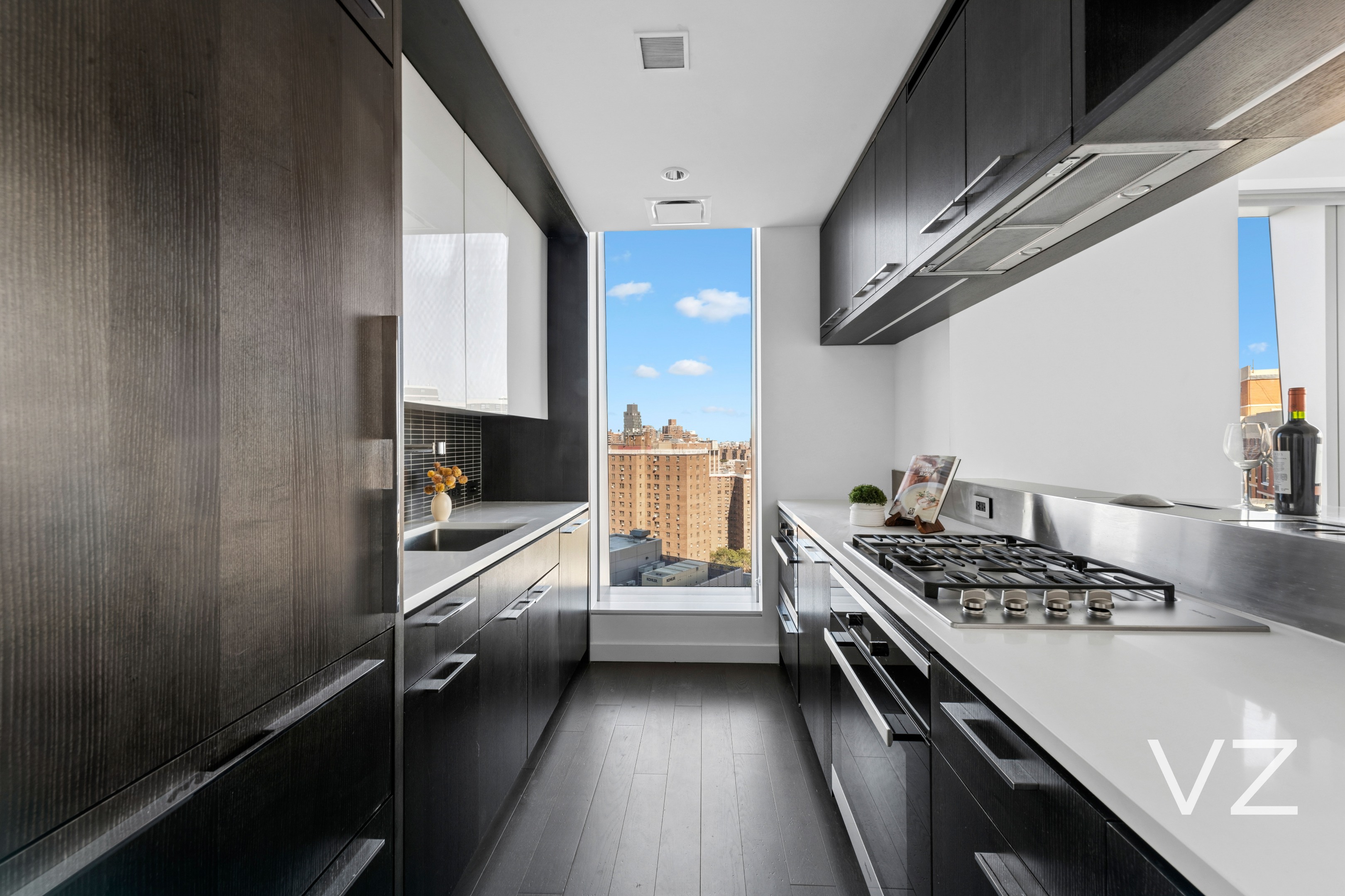 252 South Street 21H