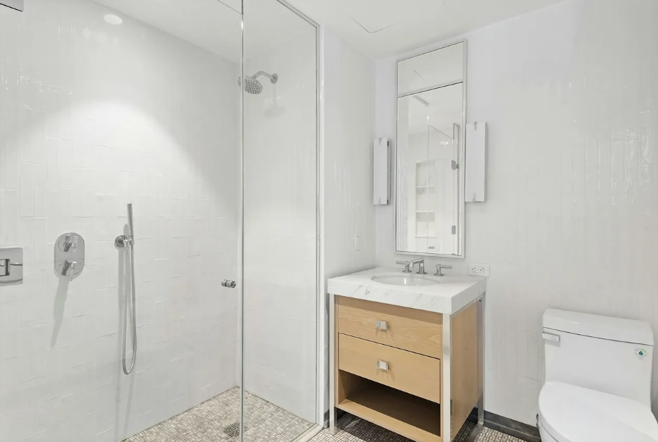 368 3rd Avenue 8A