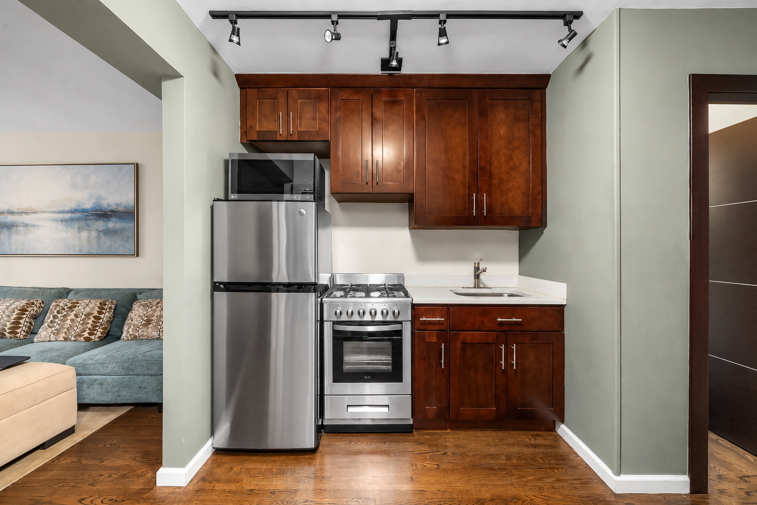 229 E 28th Street 5L