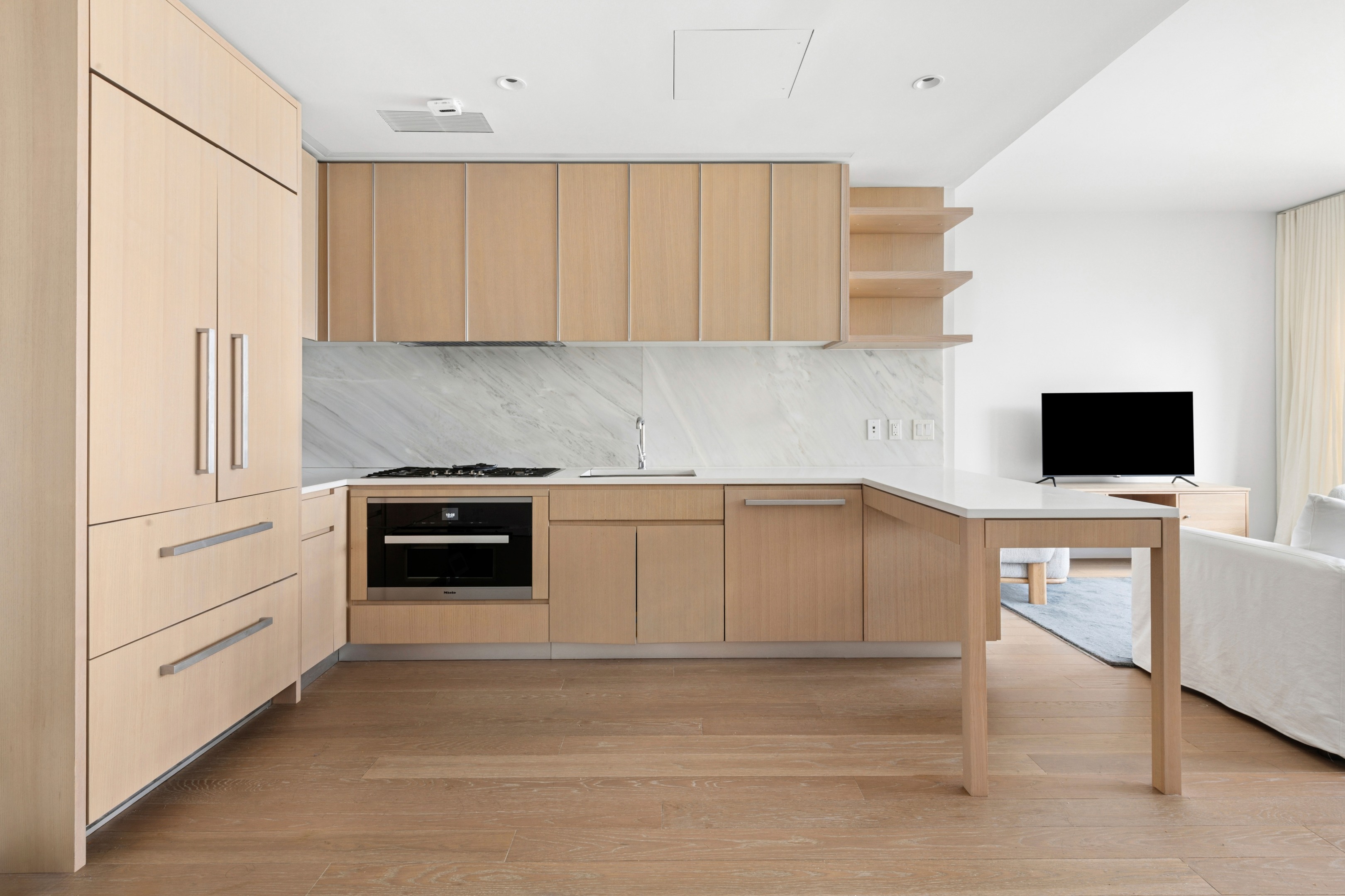 500 W 45th Street 530