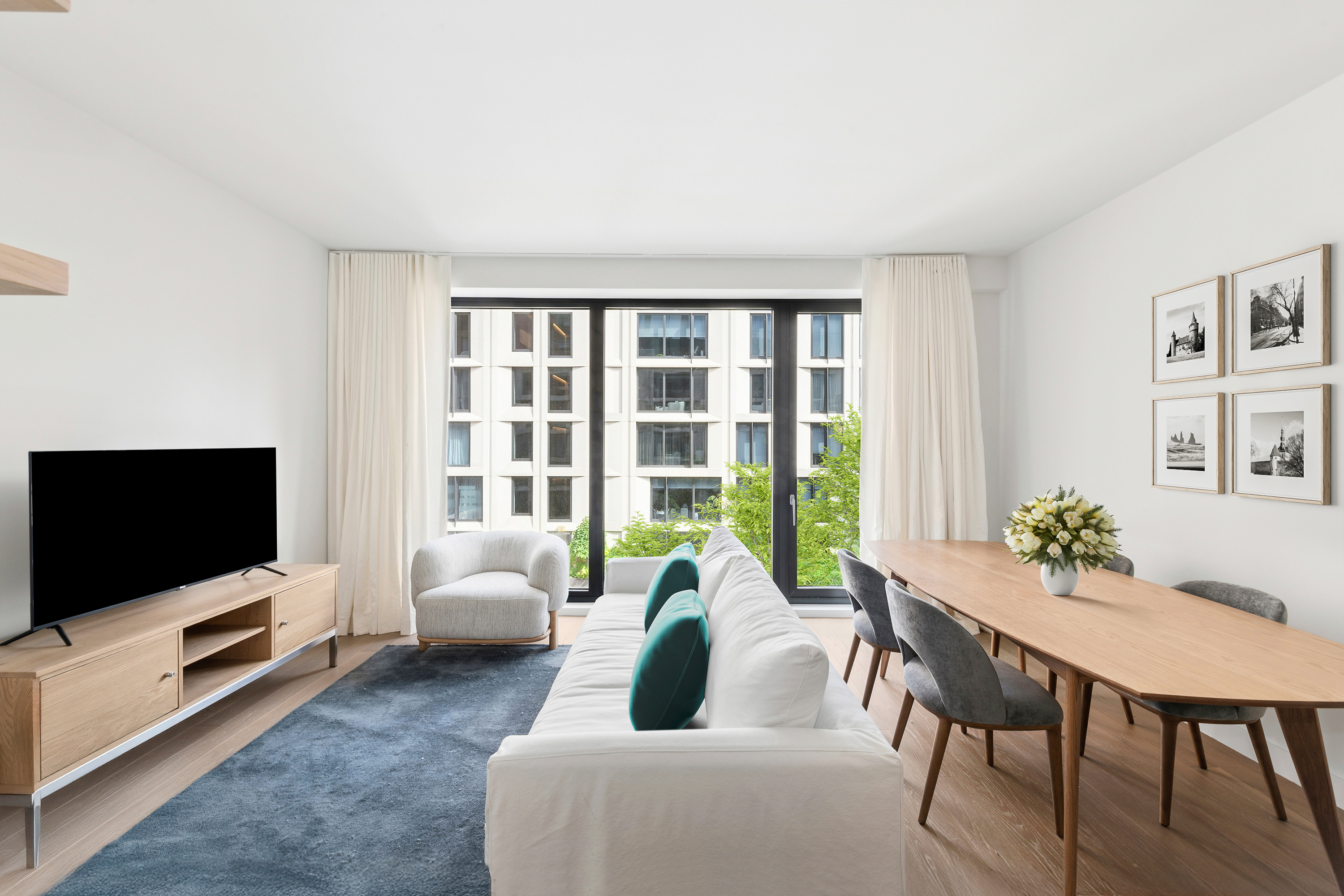 500 W 45th Street 530