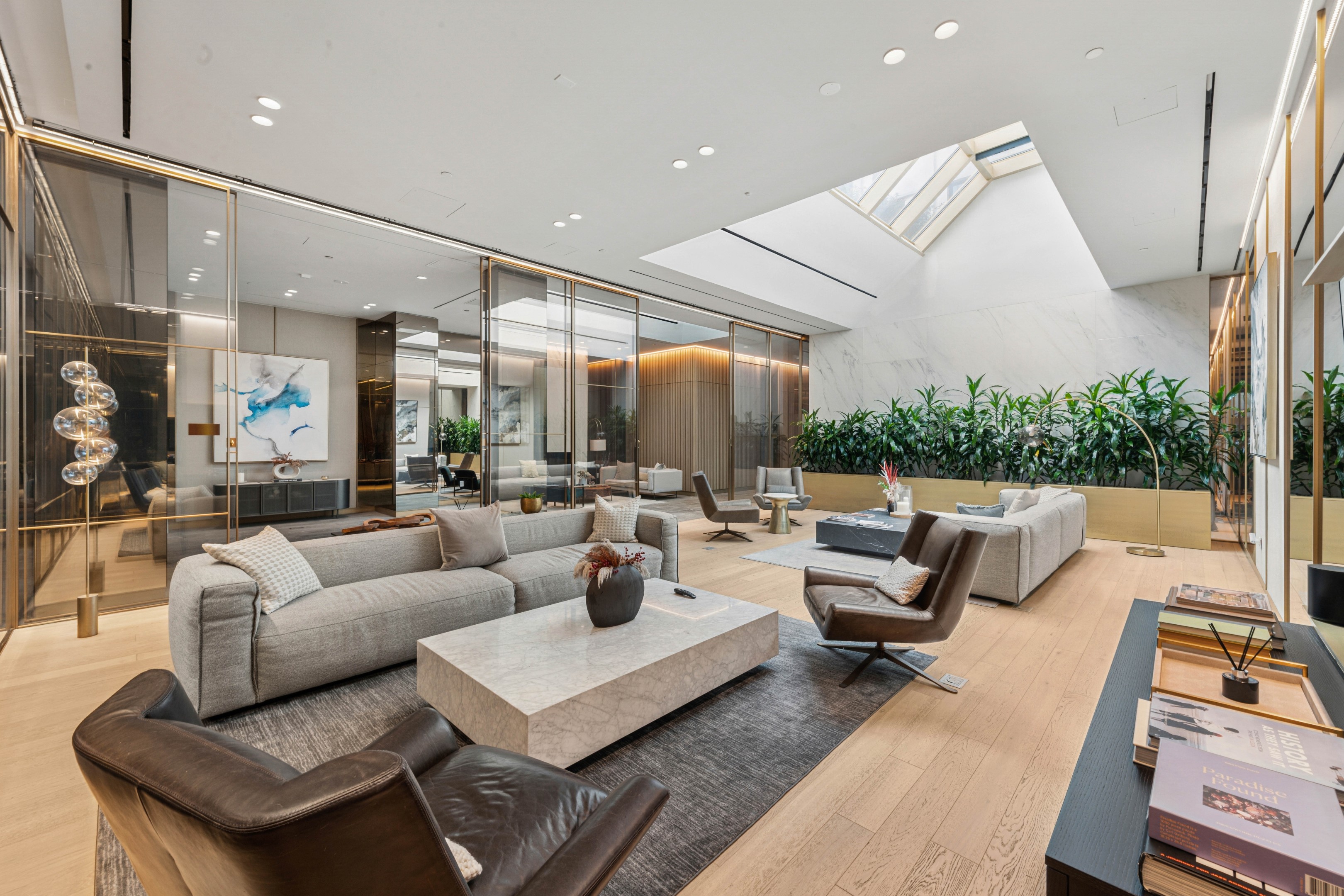 500 W 45th Street 530