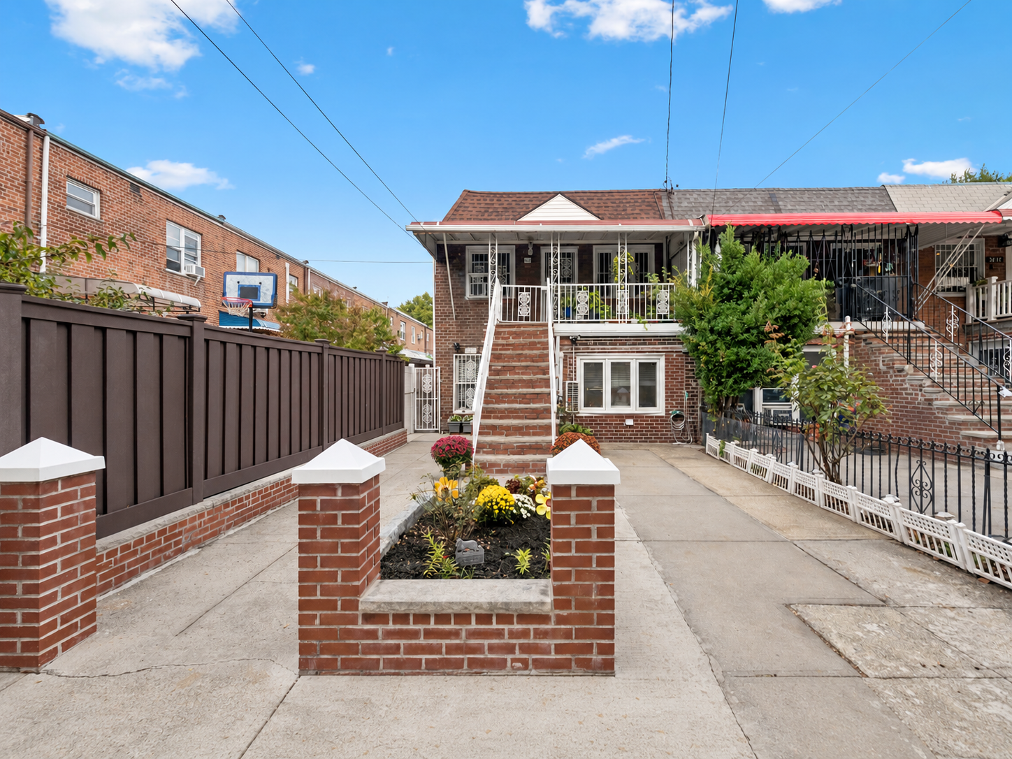 32 11 71st Street N A Queens Ny Us 11370 Rls20118364