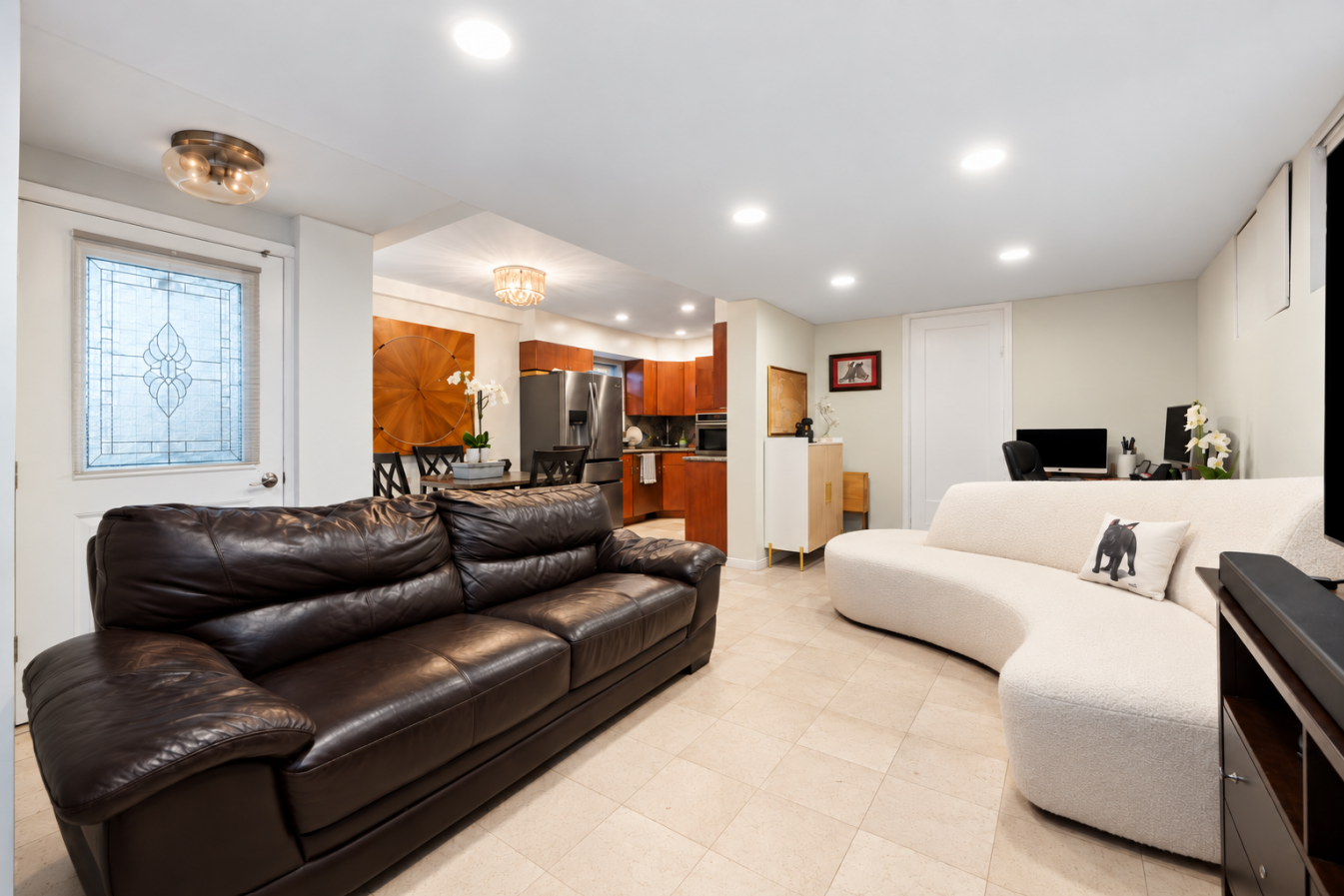 32-11 71st Street N/A