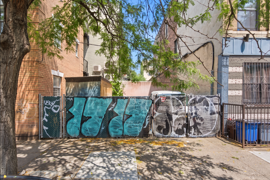 1047 Dekalb Avenue N/A