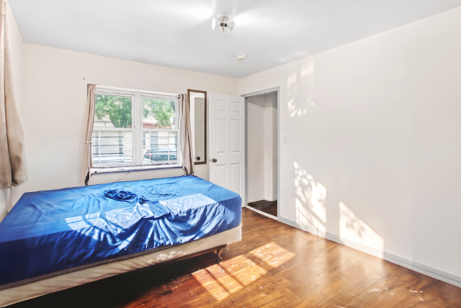 1047 Dekalb Avenue N/A