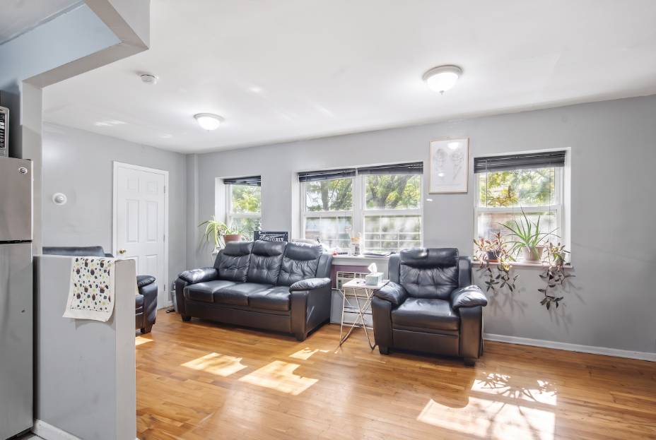 1047 Dekalb Avenue N/A