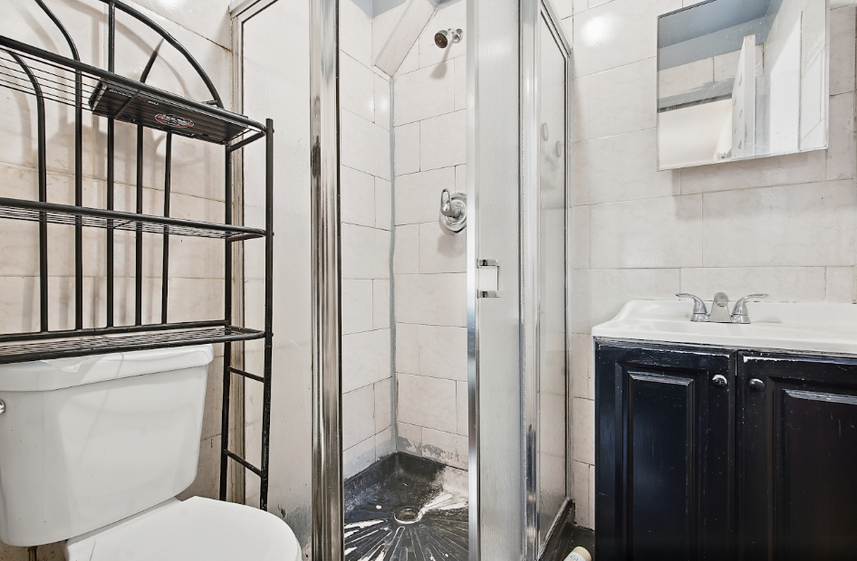 1047 Dekalb Avenue N/A